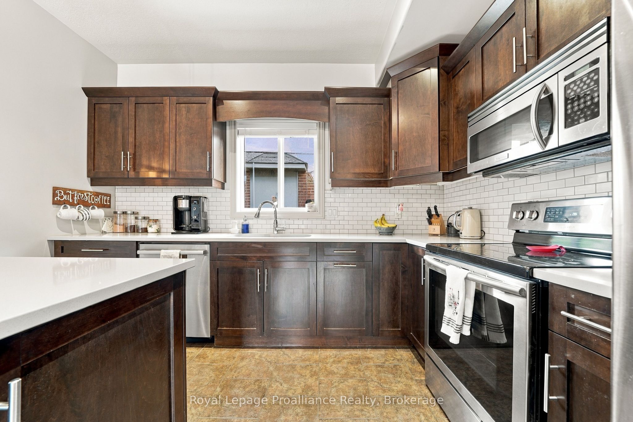 273 Avondale Road Property Photo 13