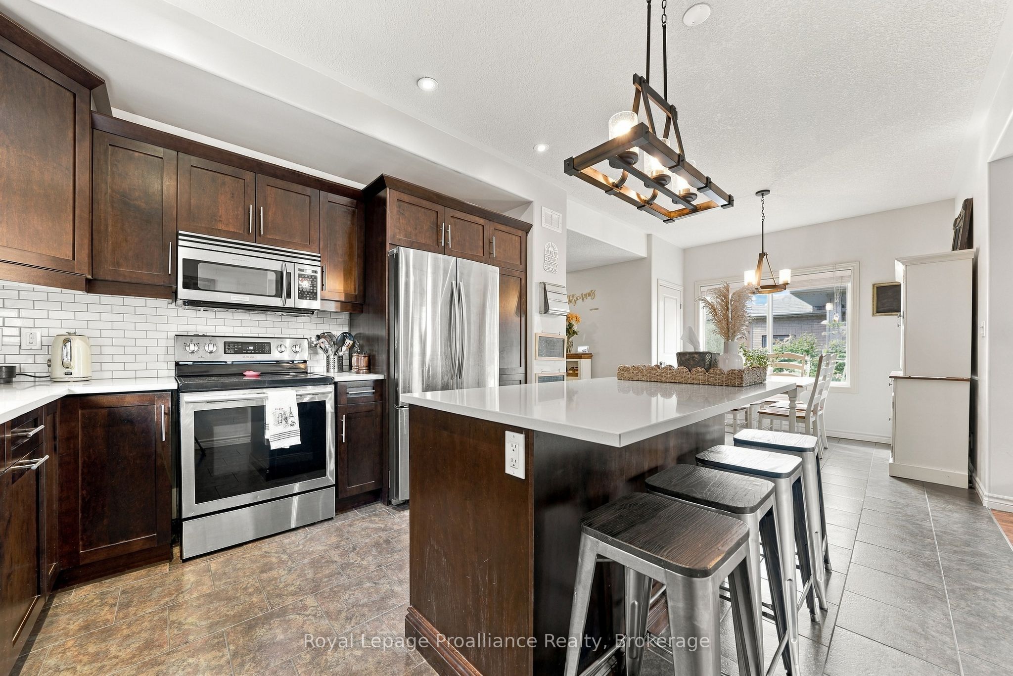 273 Avondale Road Property Photo 14