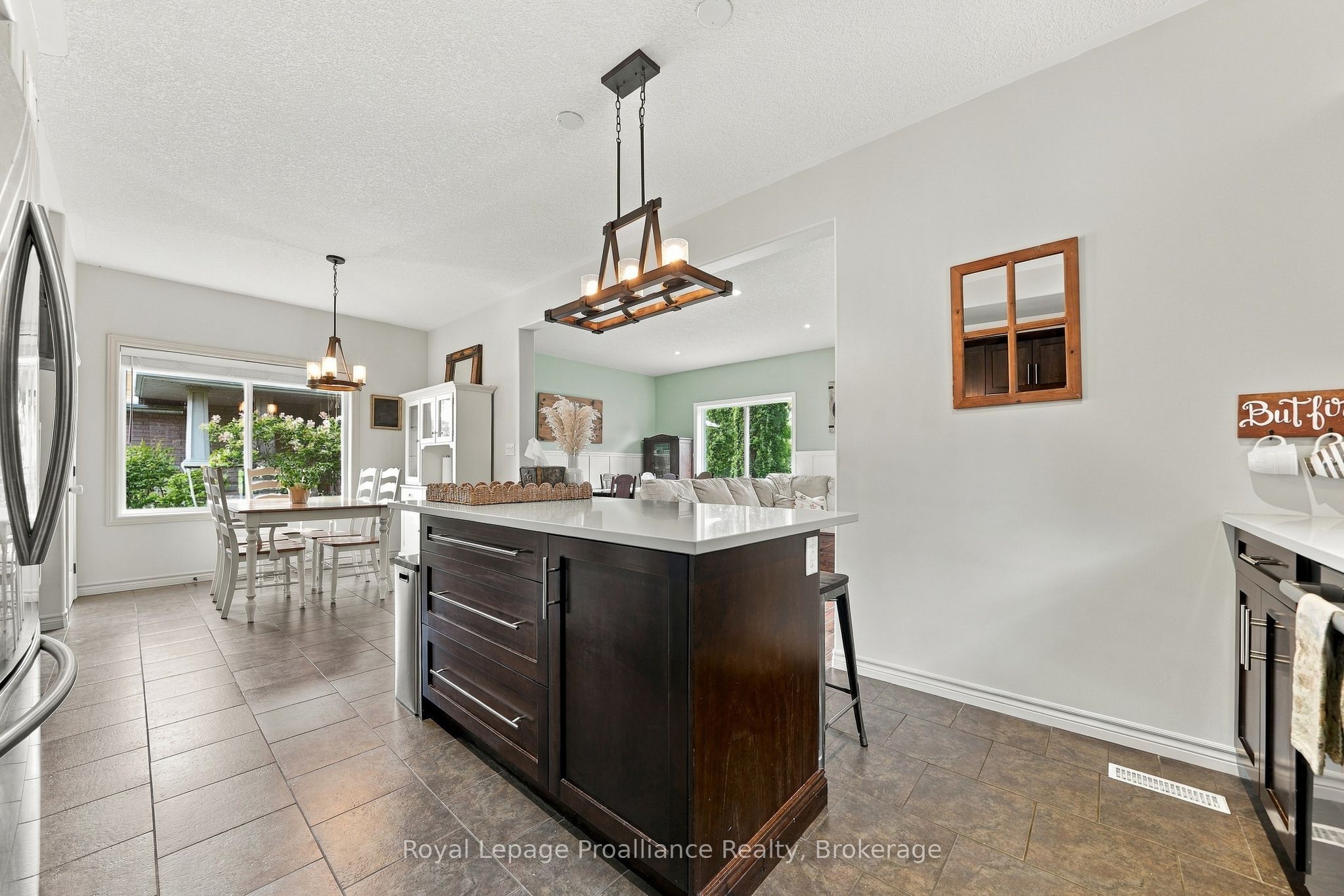 273 Avondale Road Property Photo 15