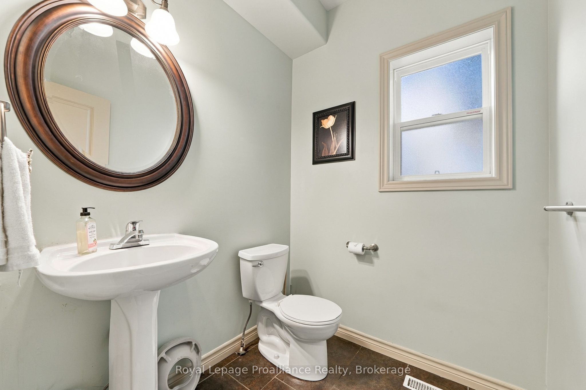 273 Avondale Road Property Photo 21