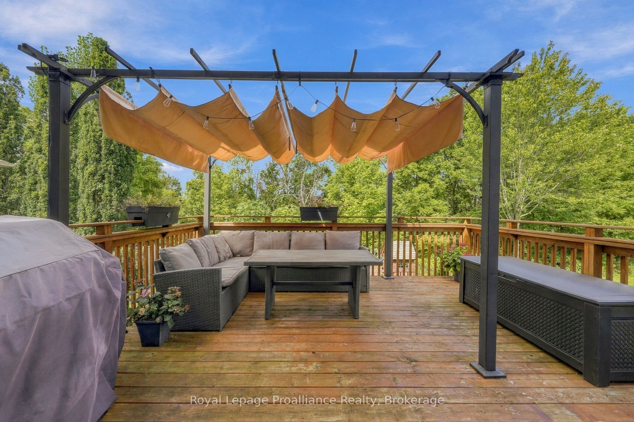 273 Avondale Road Property Photo 40