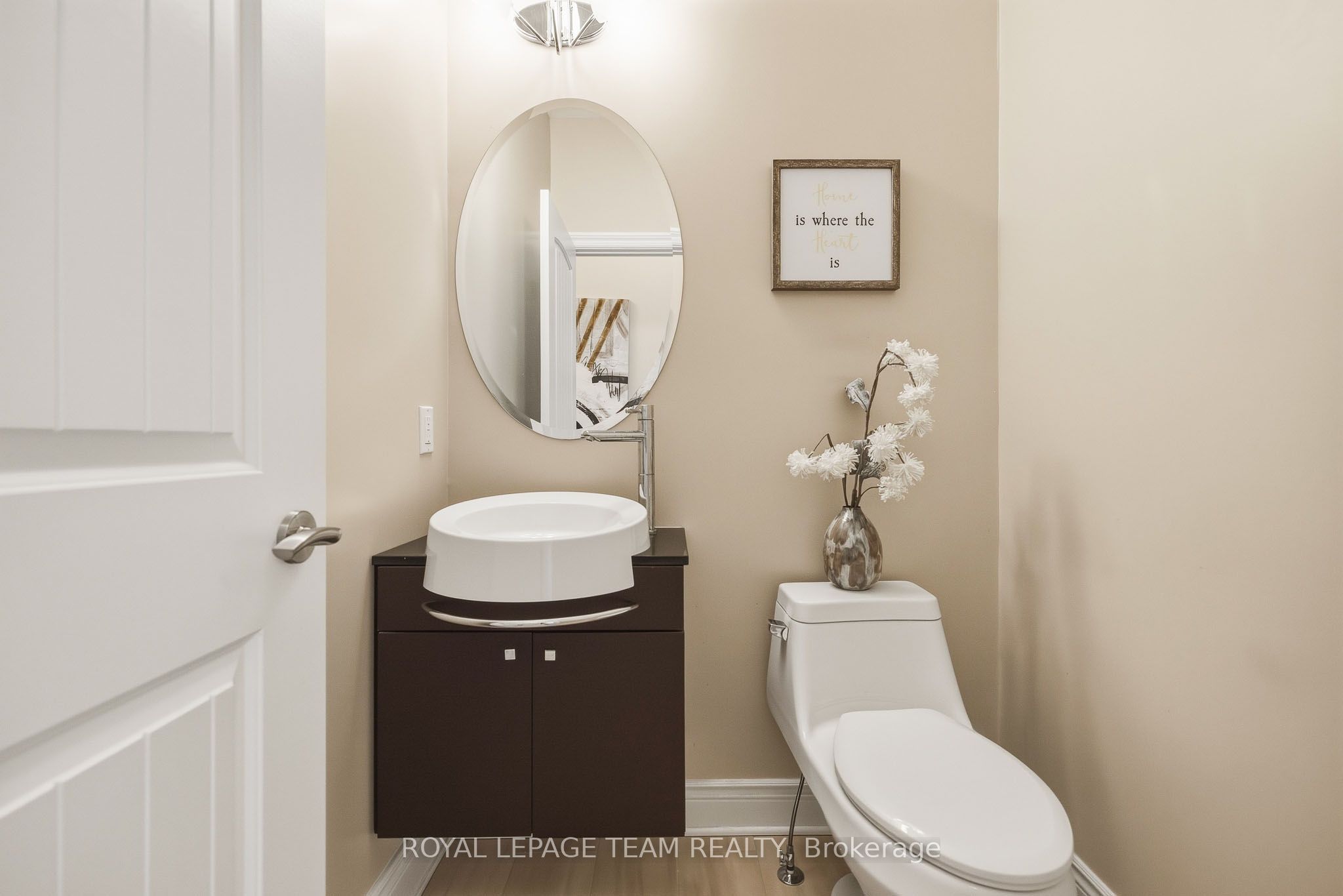 1419 Balmoral Drive Property Photo 20