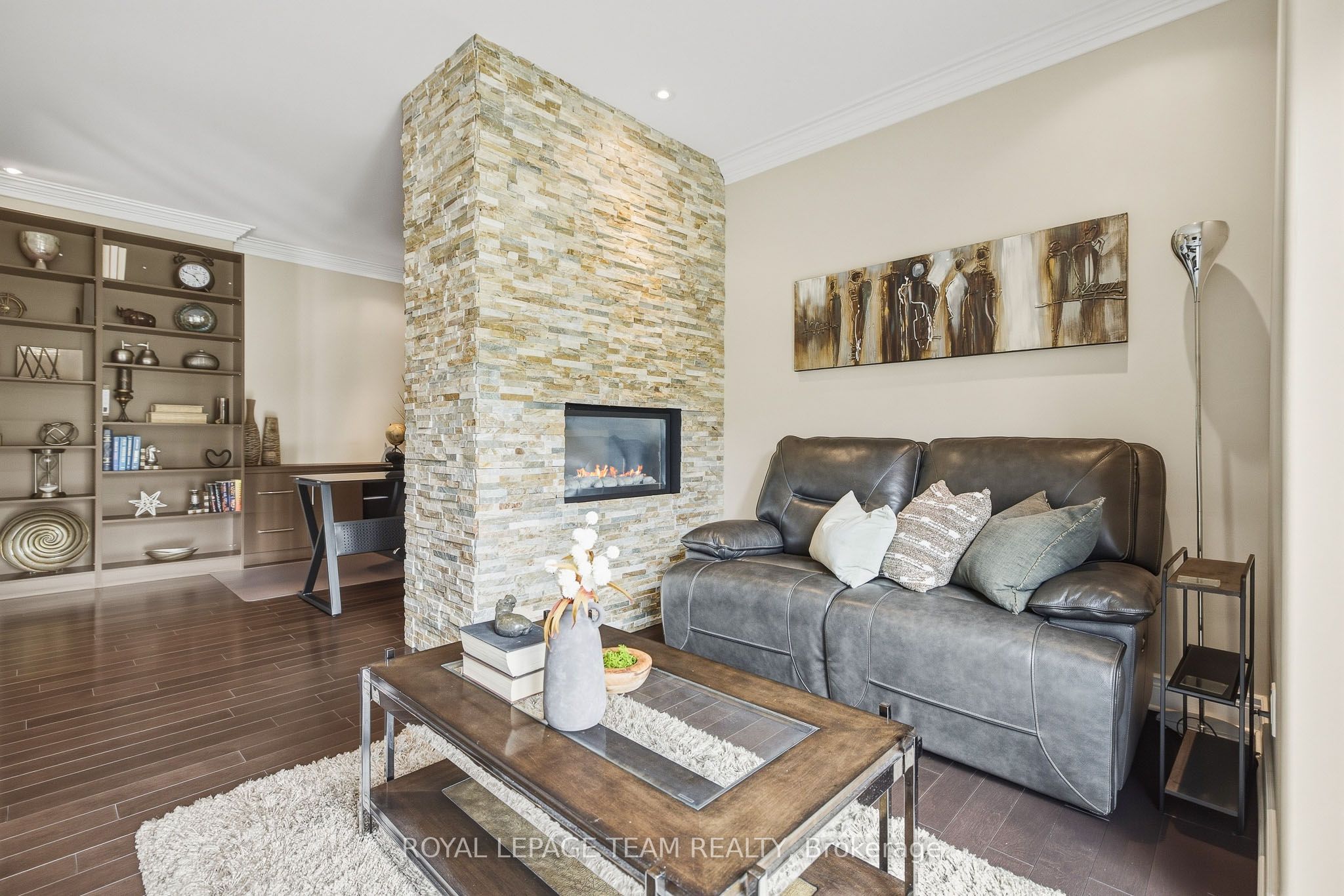 1419 Balmoral Drive Property Photo 24