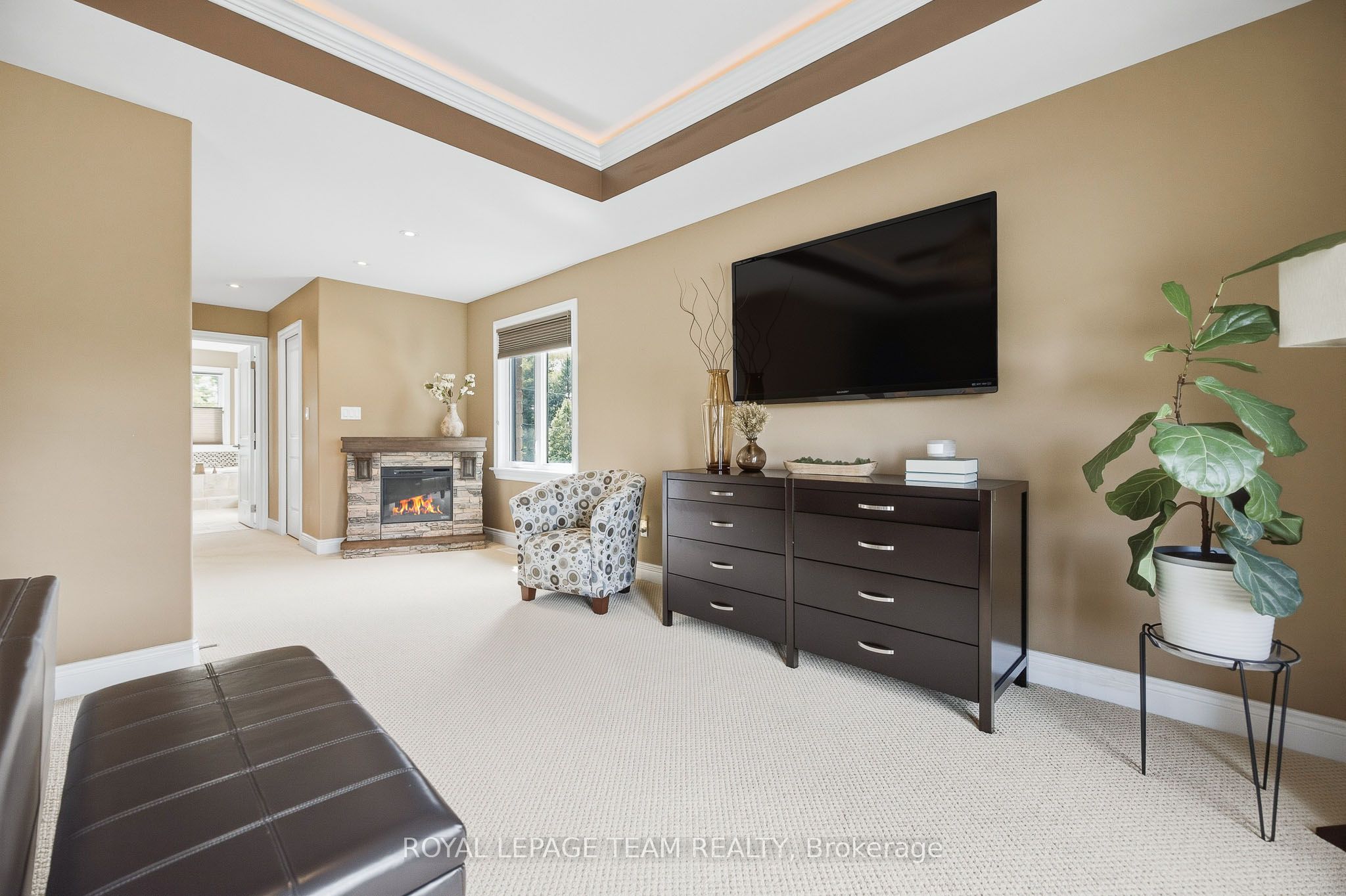 1419 Balmoral Drive Property Photo 27