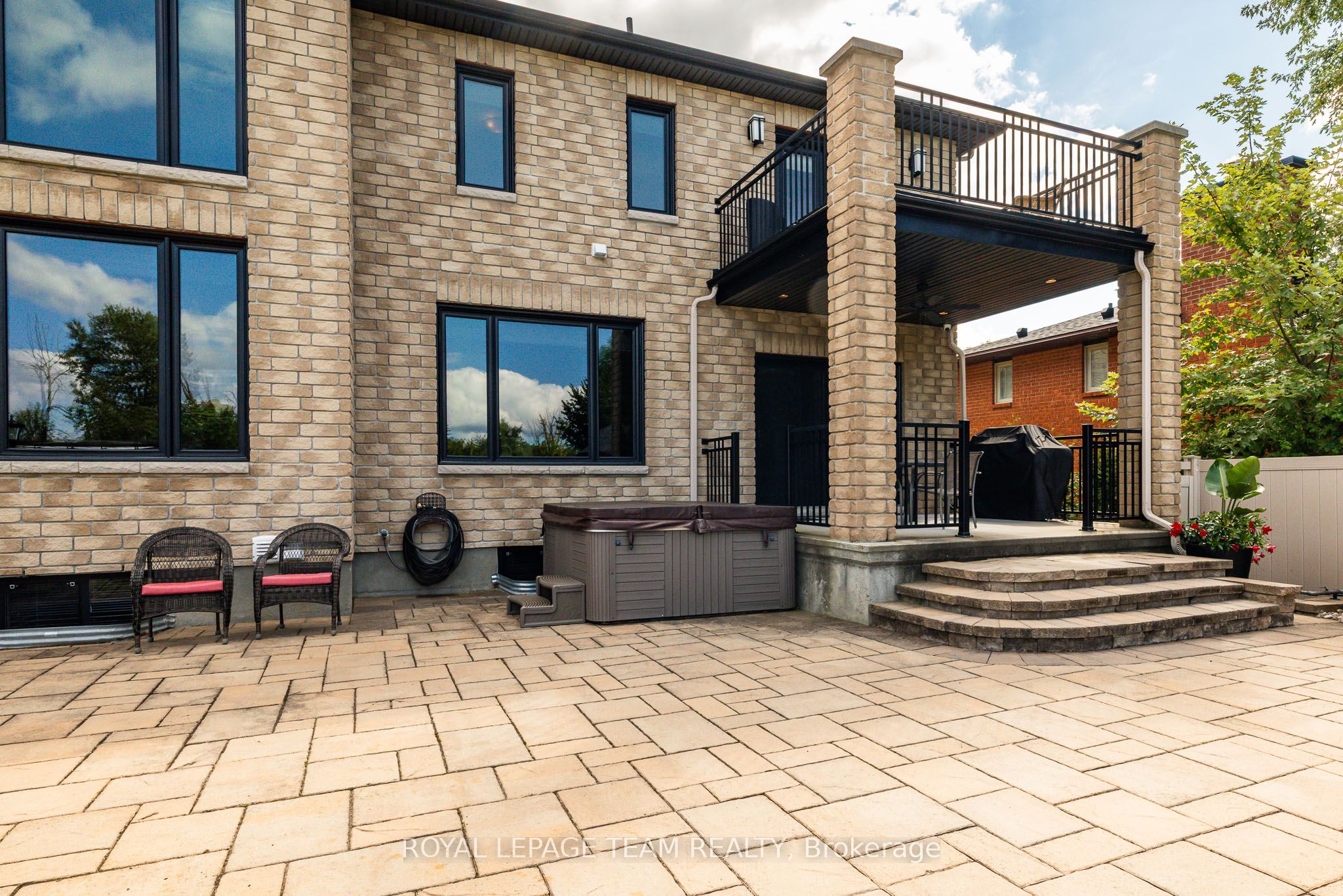 1419 Balmoral Drive Property Photo 45