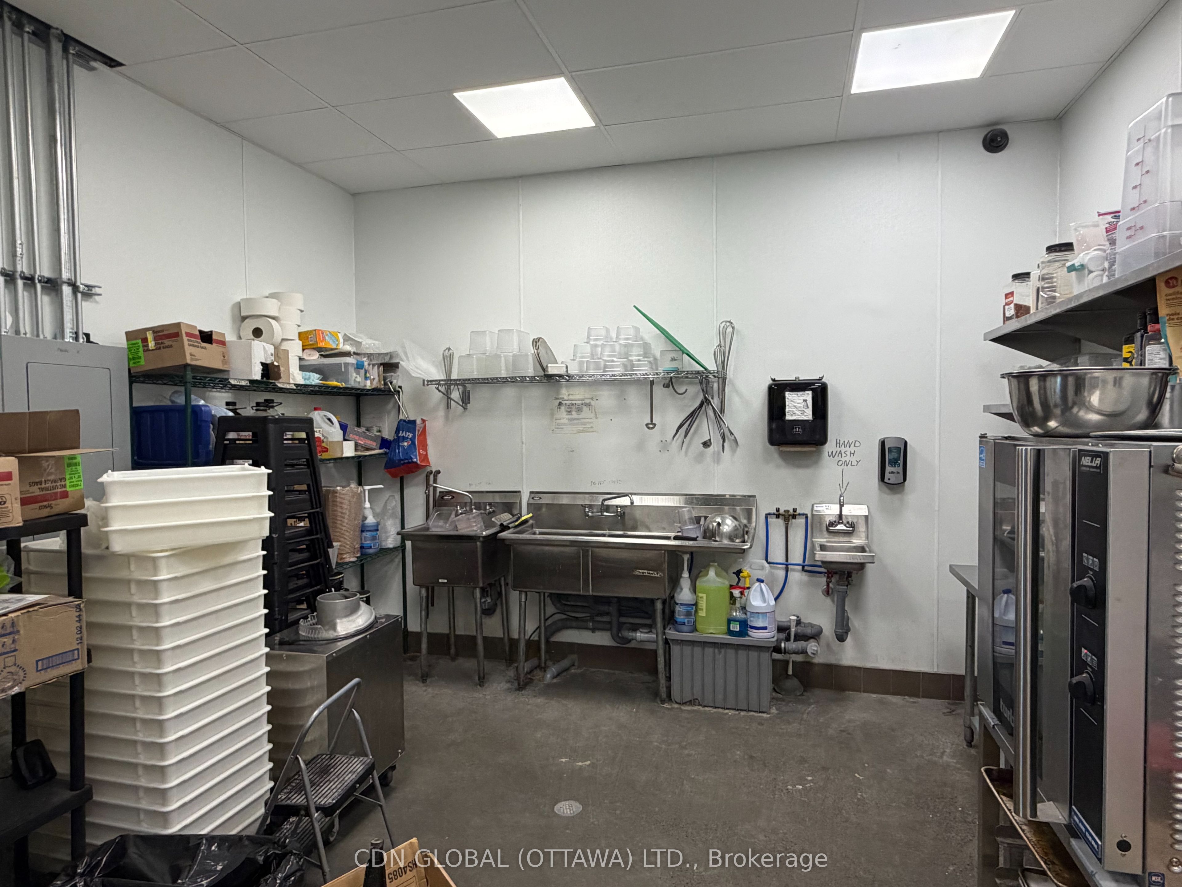 236 Richmond Road Property Photo 5