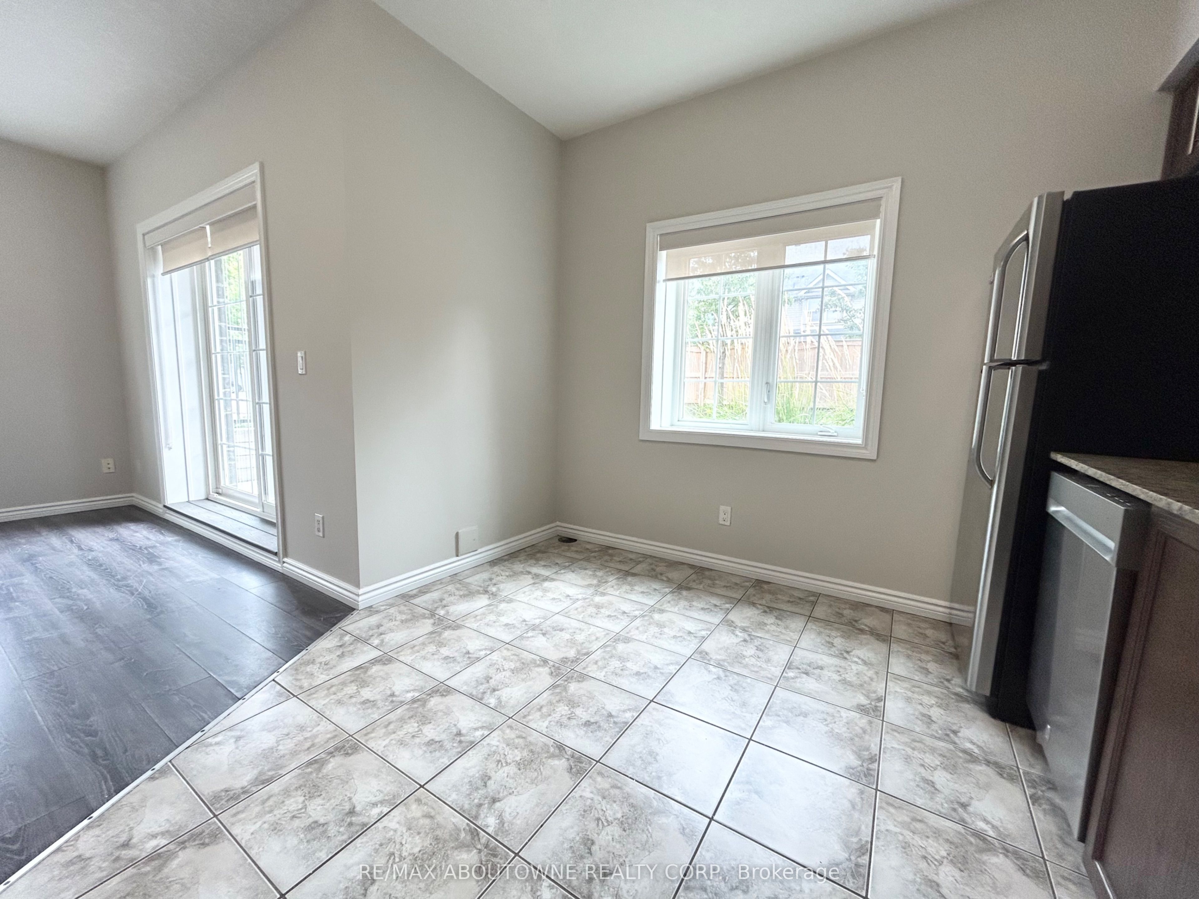 7 Rittenhouse Road 102 Property Photo 11