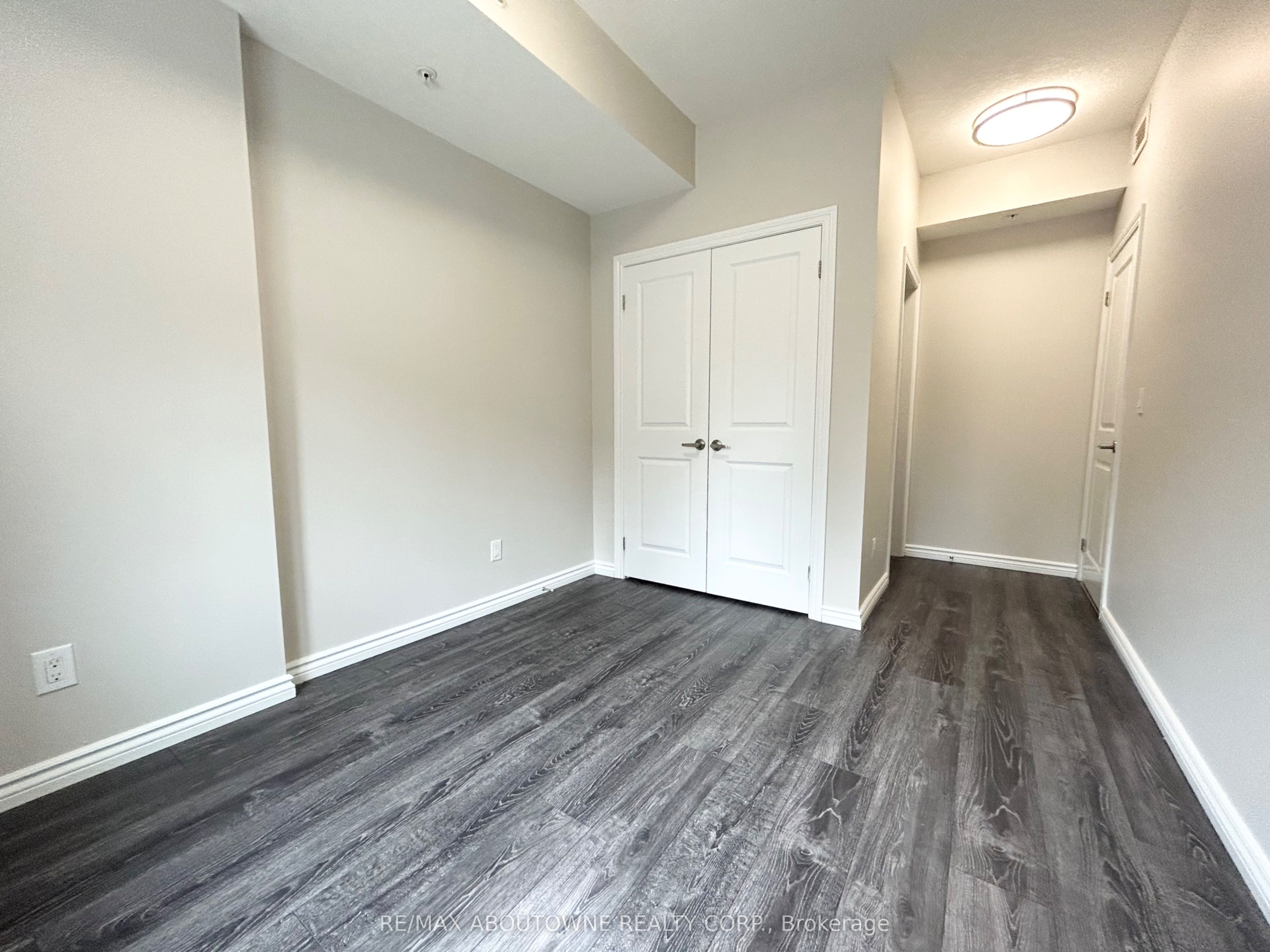 7 Rittenhouse Road 102 Property Photo 13