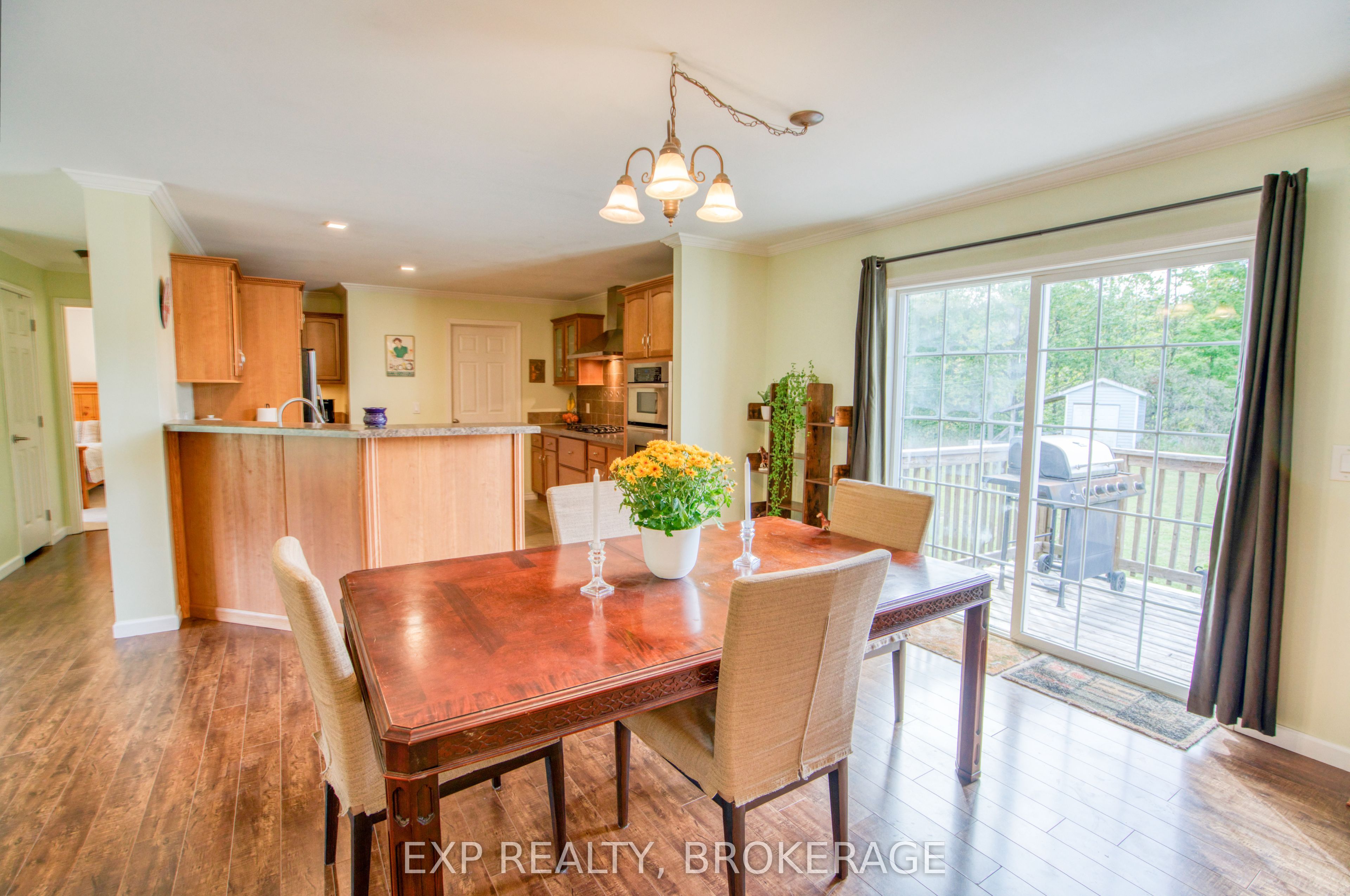 1026 Forty Foot Road Property Photo 4