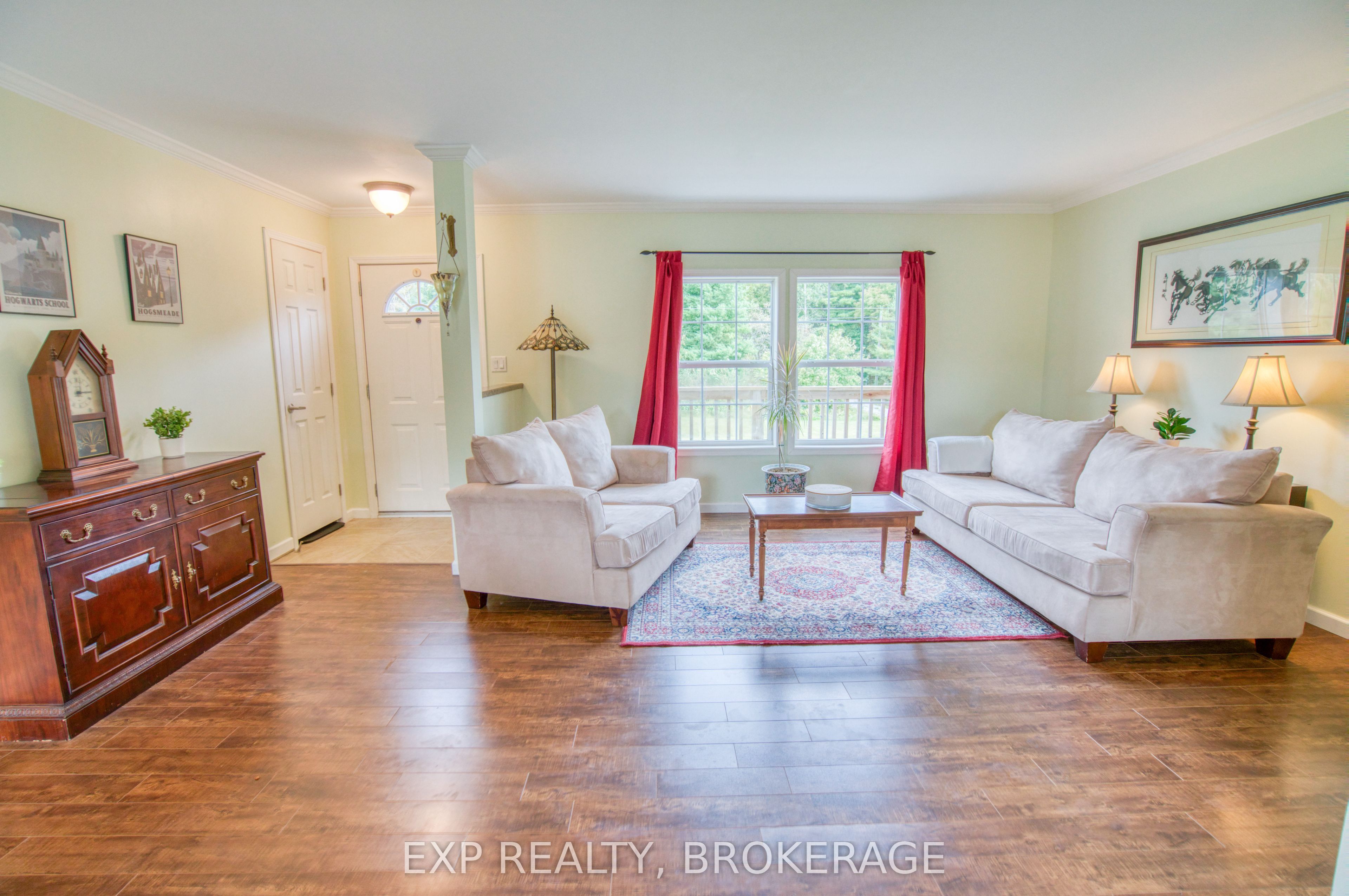 1026 Forty Foot Road Property Photo 6