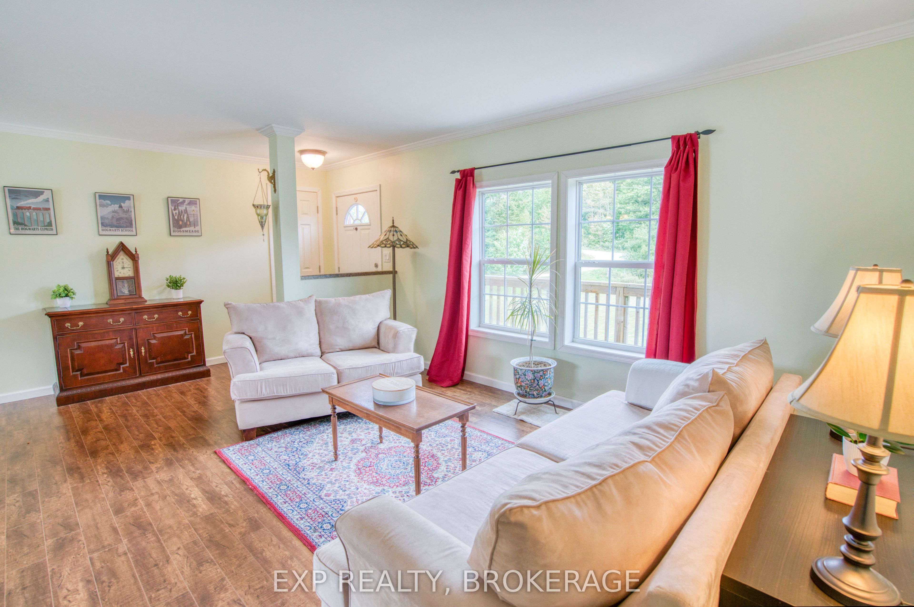 1026 Forty Foot Road Property Photo 8