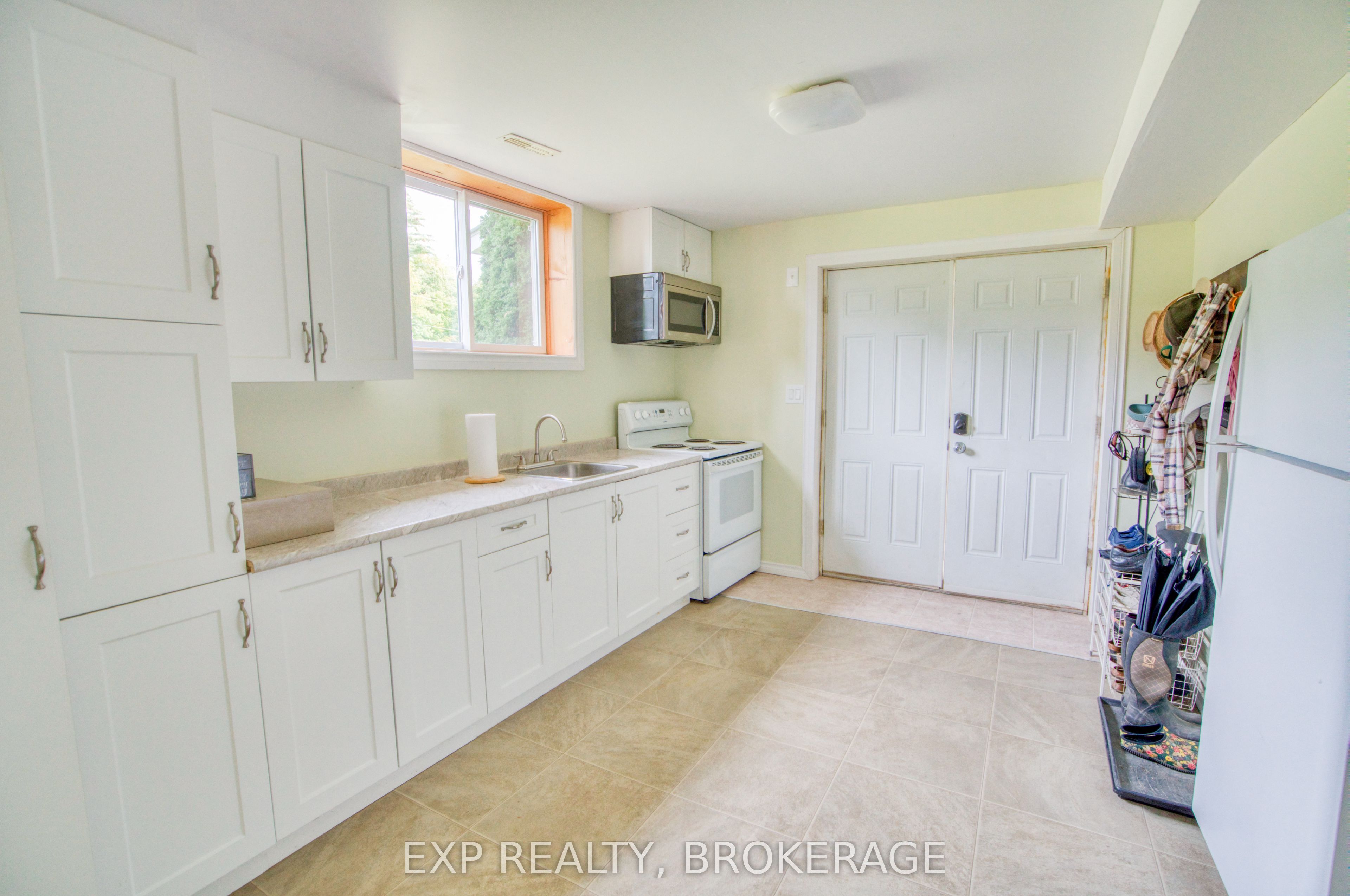 1026 Forty Foot Road Property Photo 43