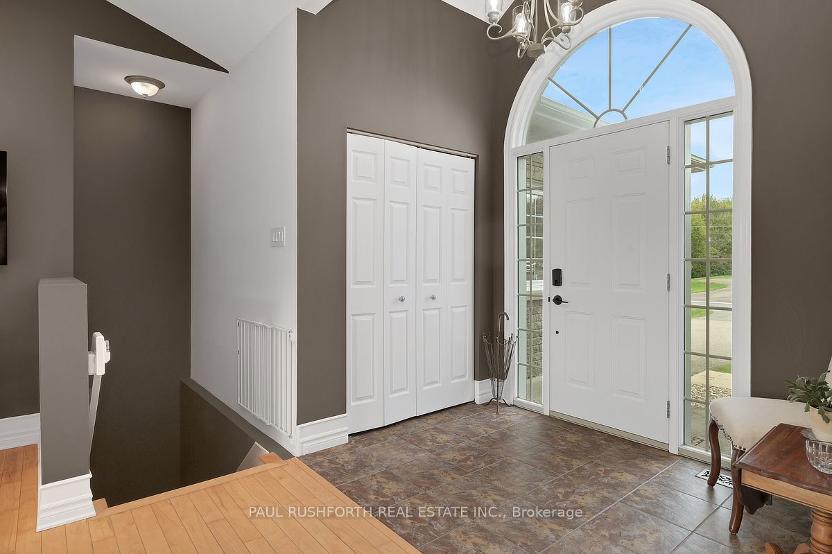 2030 Kingsley Street Property Photo 6