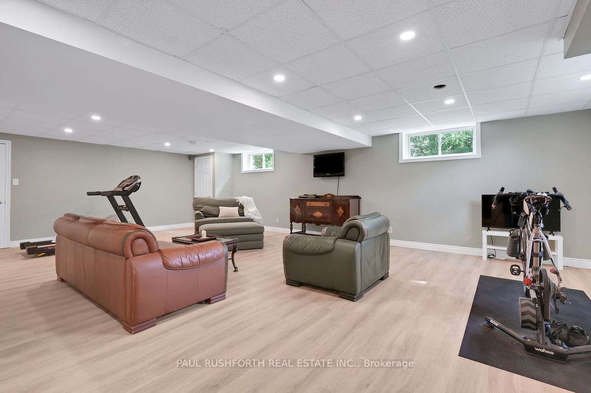 2030 Kingsley Street Property Photo 25