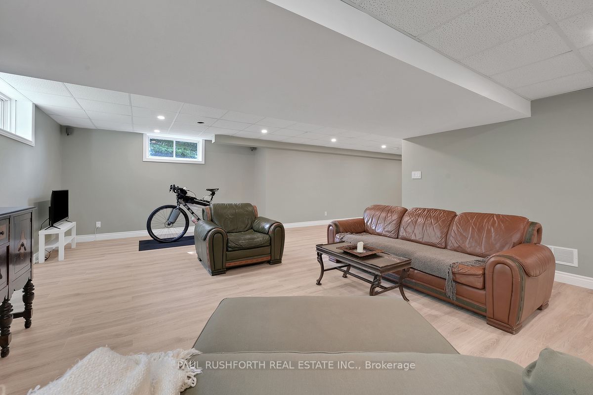 2030 Kingsley Street Property Photo 27