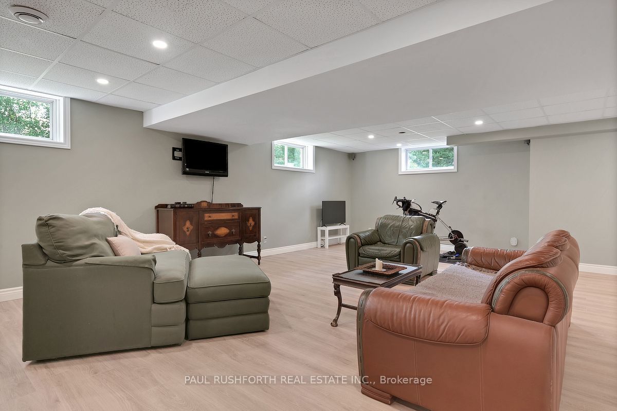 2030 Kingsley Street Property Photo 28
