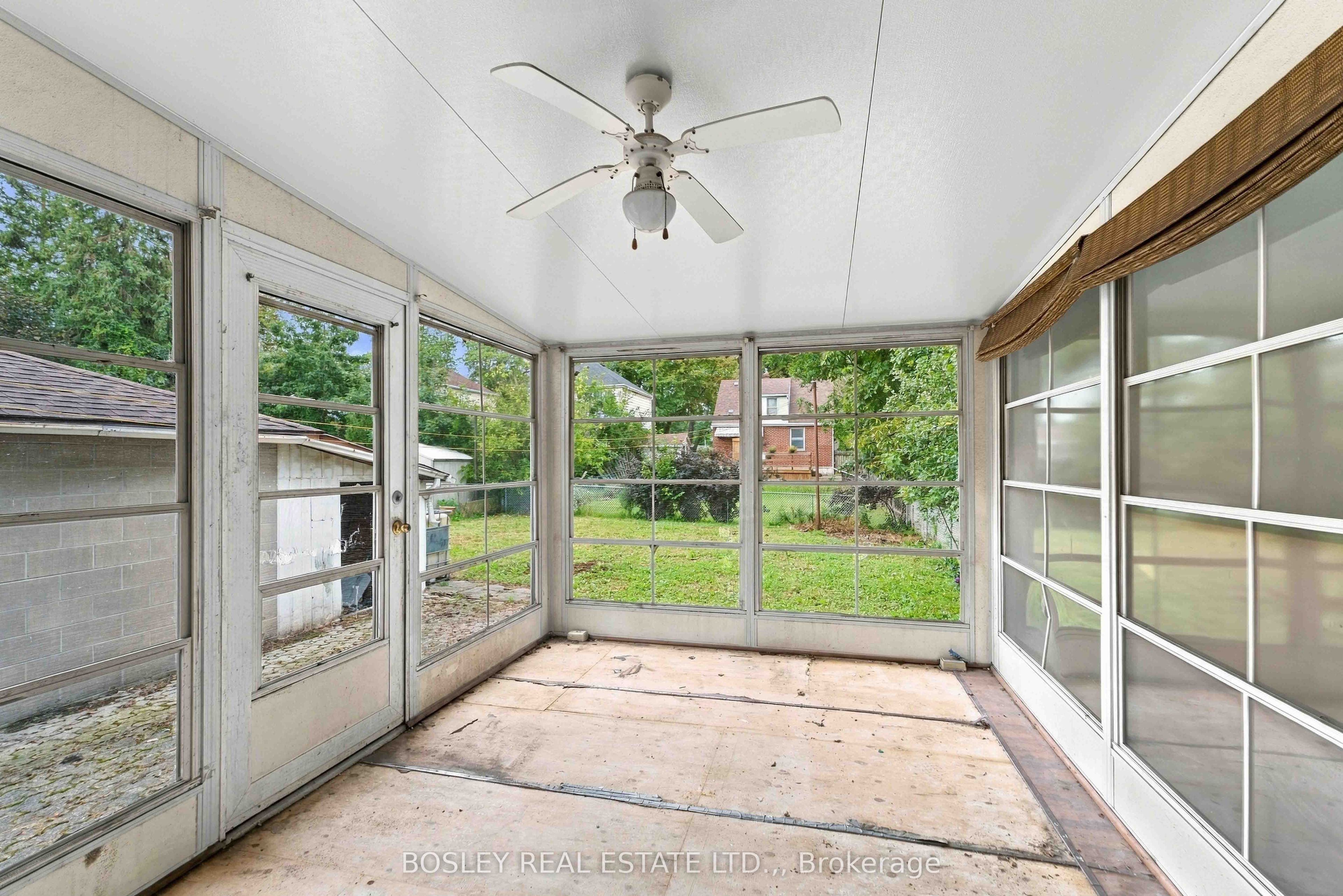 5663 Morse Avenue Property Photo 7