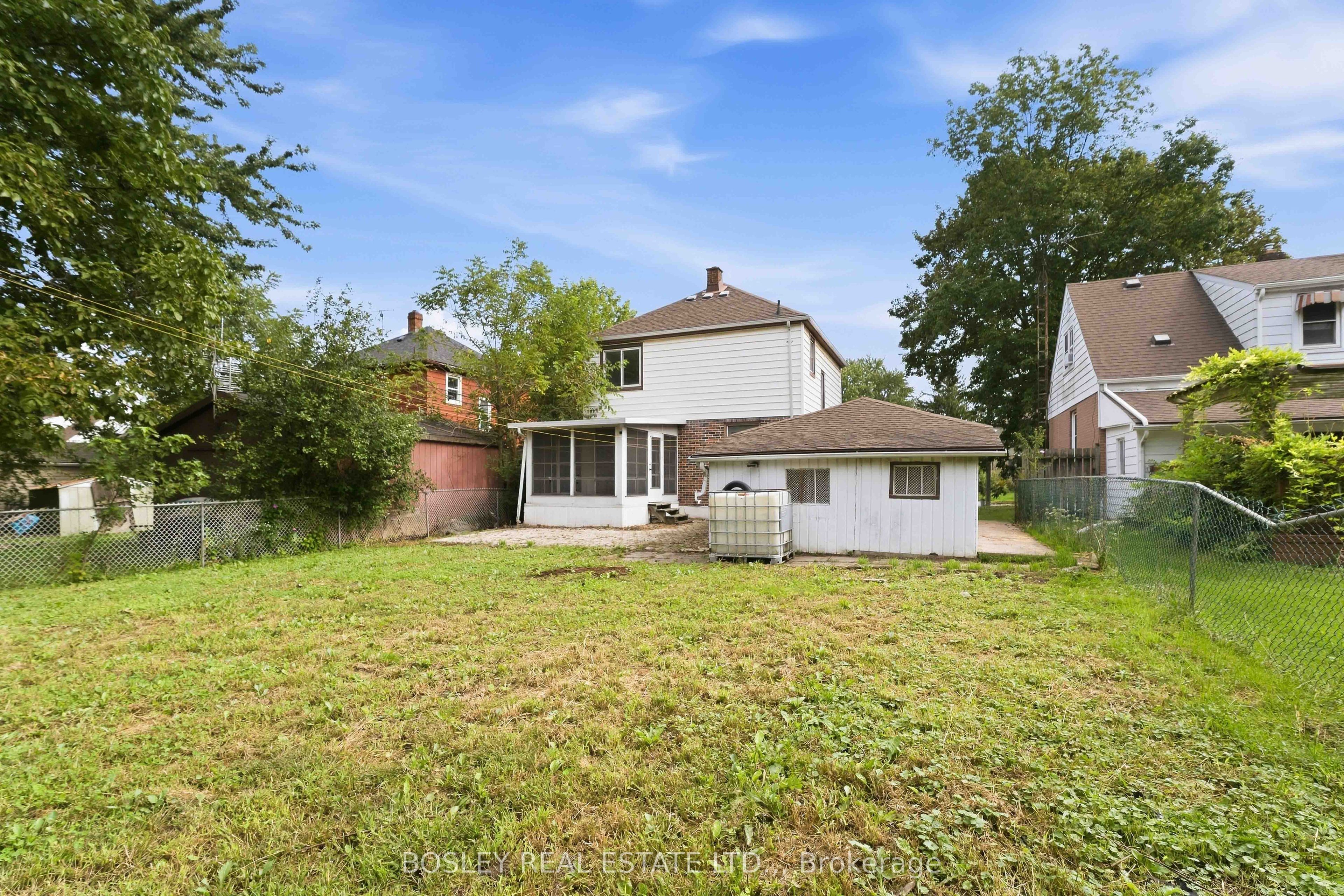 5663 Morse Avenue Property Photo 26