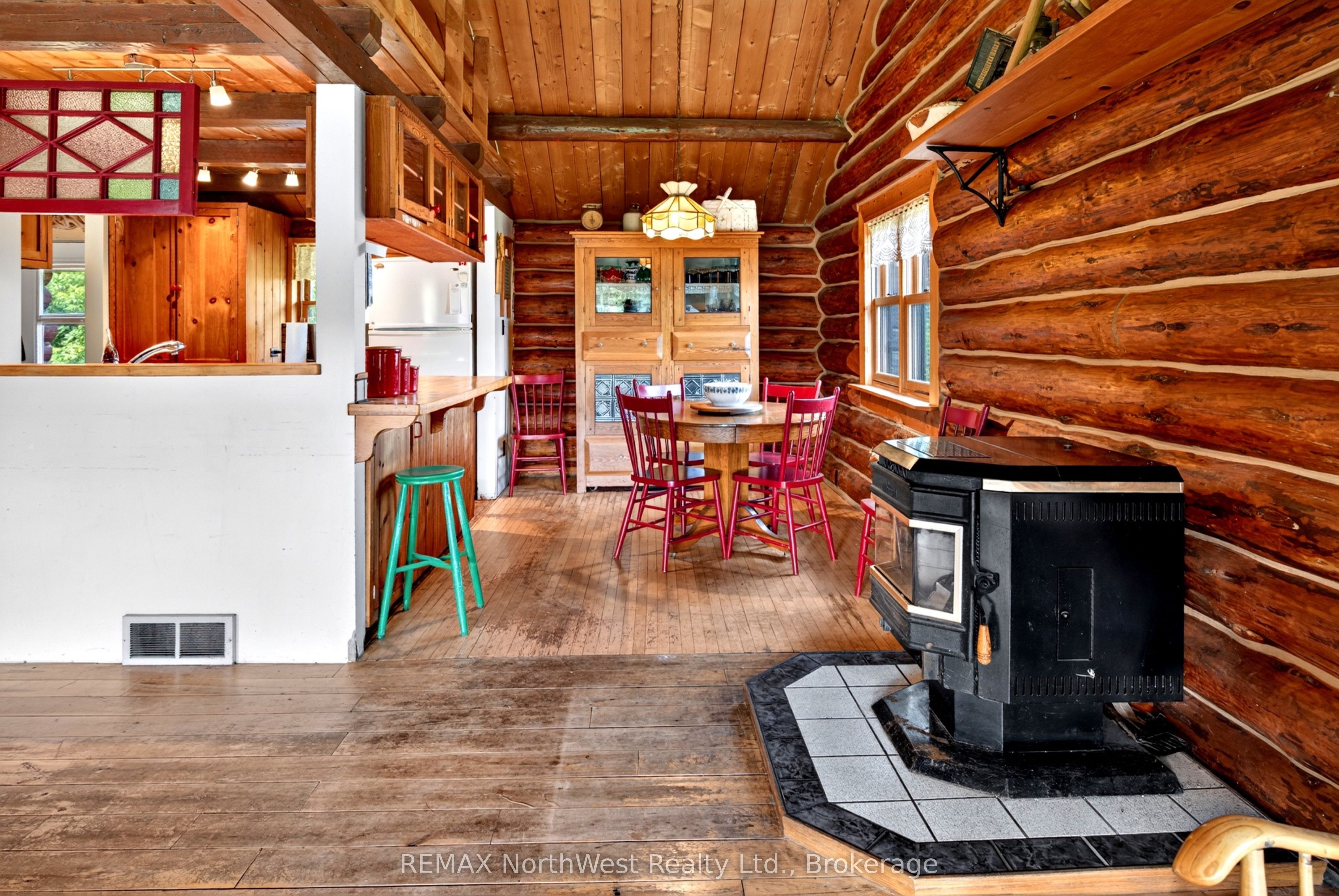 7567 Pcl 611 Highway N Property Photo 8