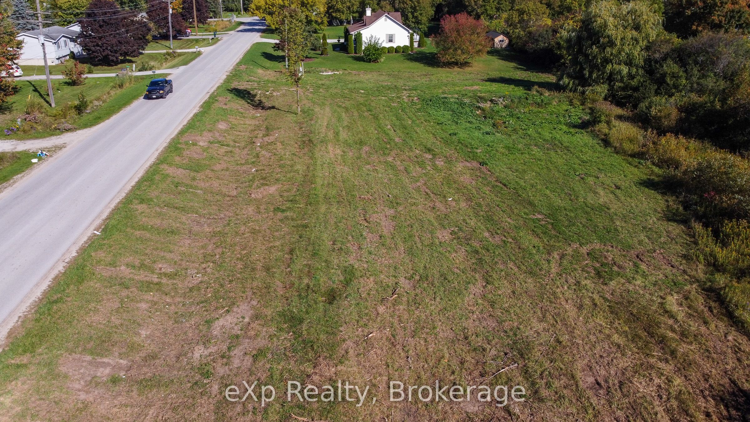 Park Lt 3 & 4 7th Line Property Photo 9