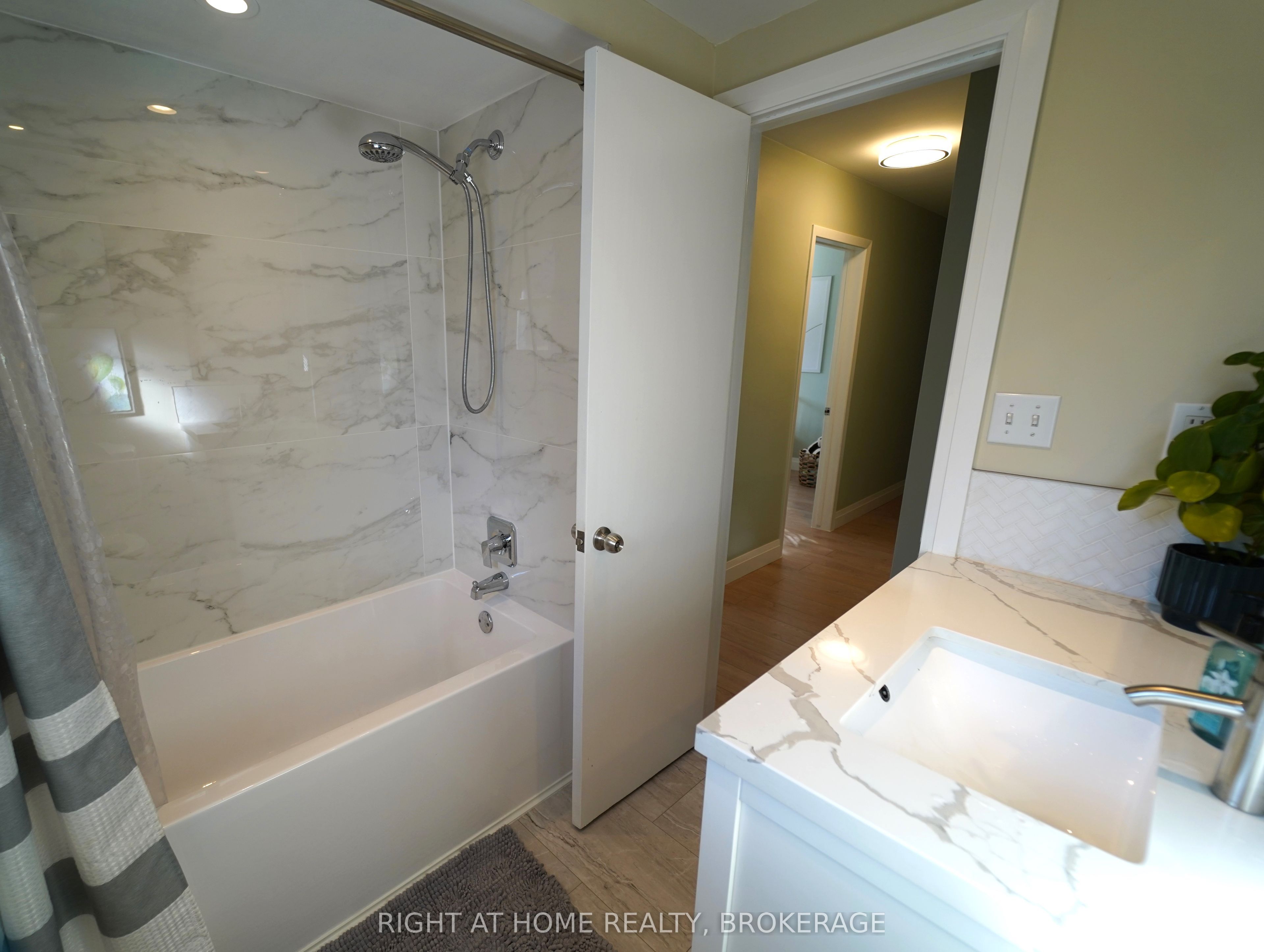 34 Densgrove Drive Property Photo 18