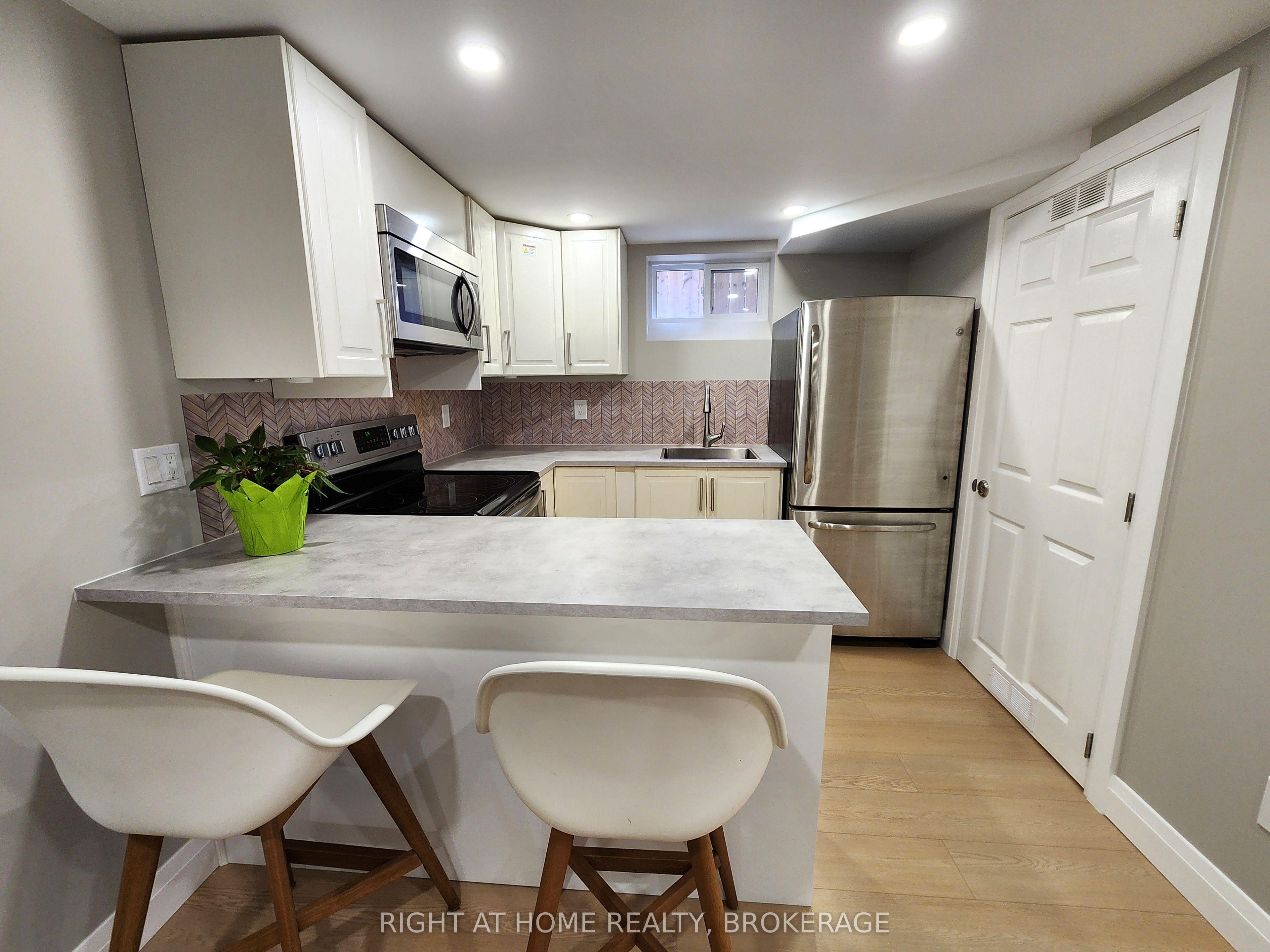 34 Densgrove Drive Property Photo 21