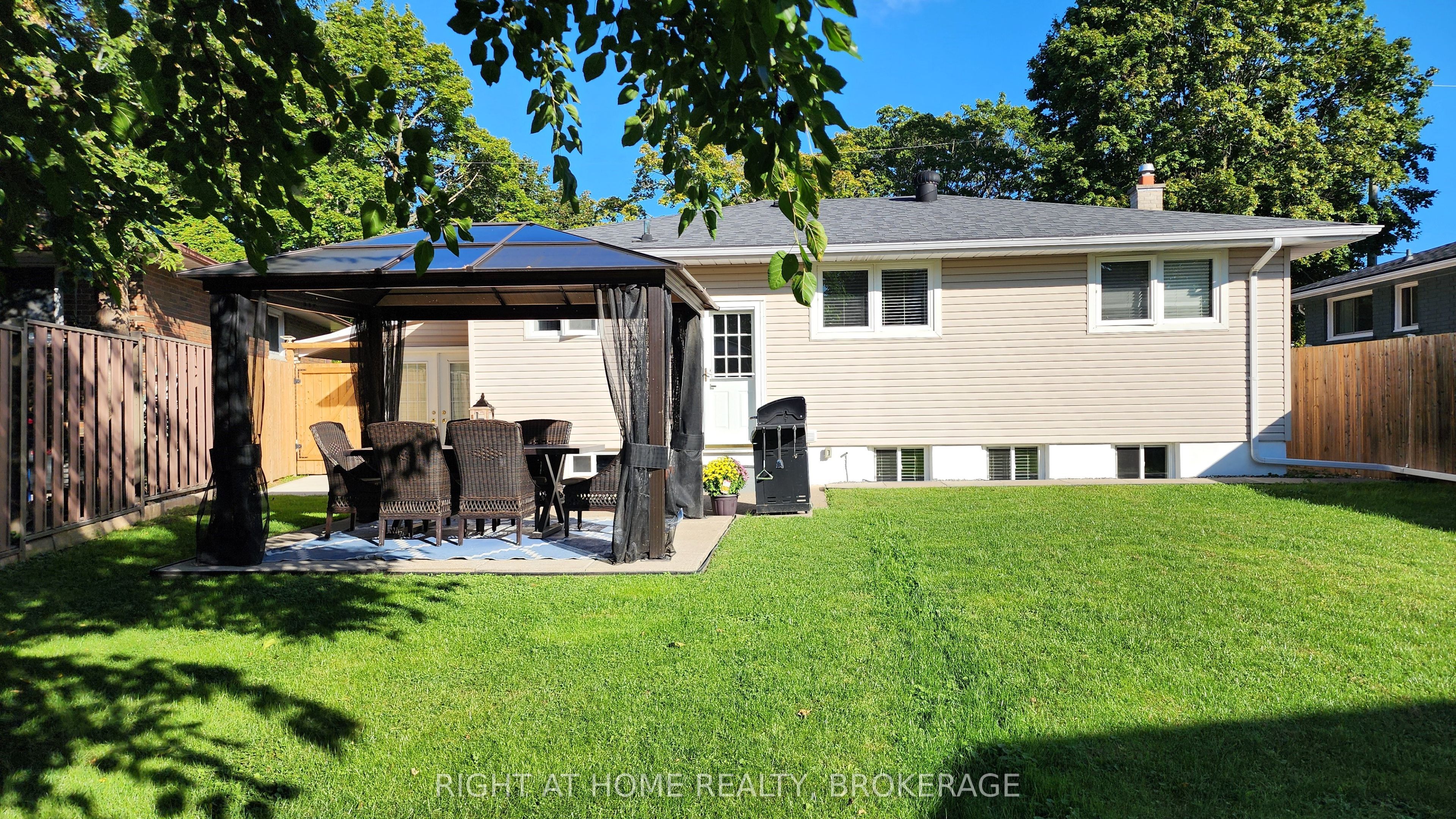 34 Densgrove Drive Property Photo 31