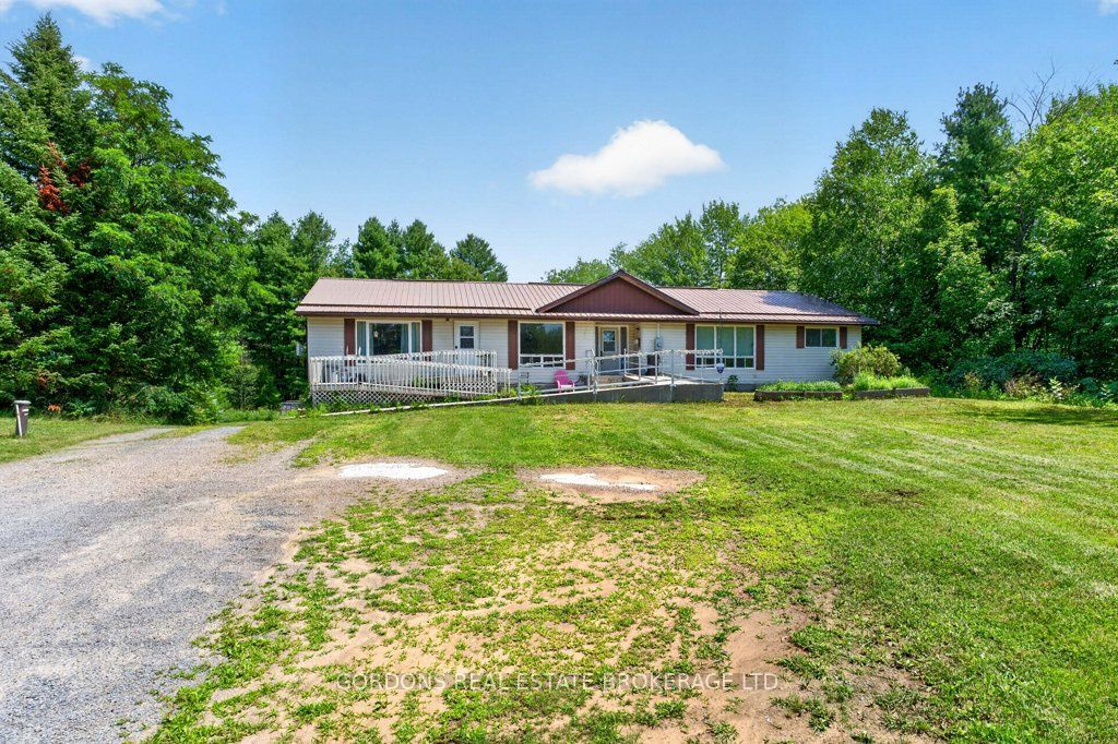 11703 Highway 41 Property Photo 3