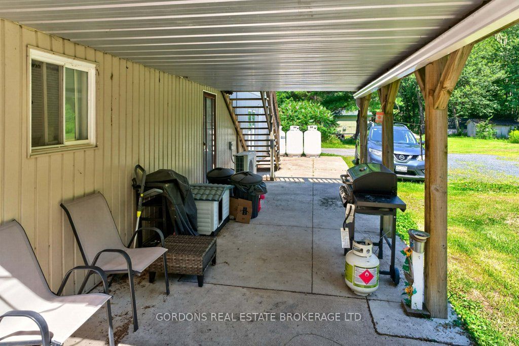 11703 Highway 41 Property Photo 9