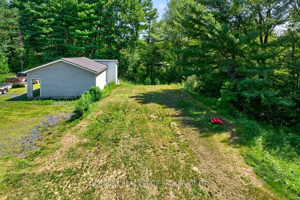 11703 Highway 41 Property Photo 11