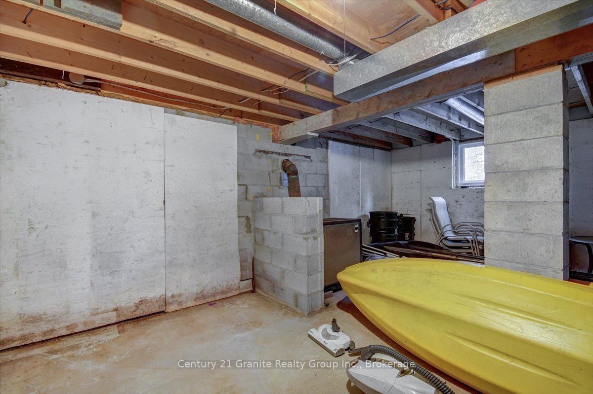 1827 Mcgillvray Road Property Photo 25