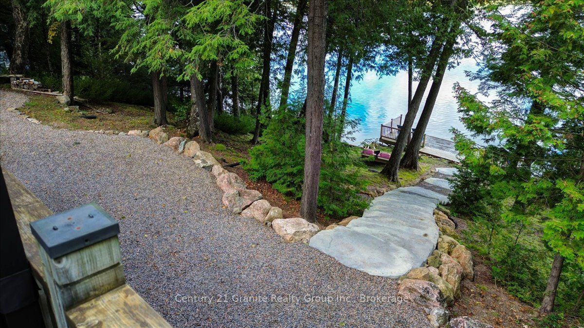 1827 Mcgillvray Road Property Photo 47
