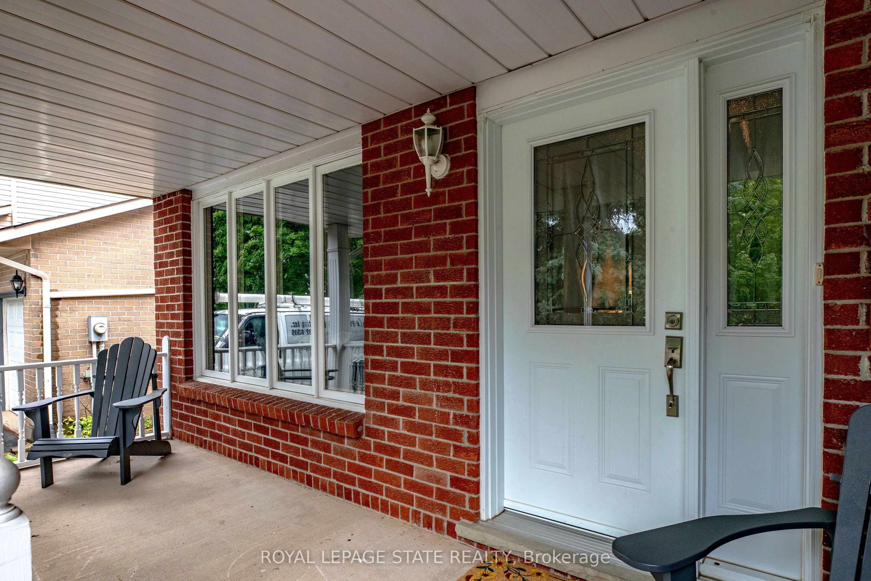 4507 Ivy Gardens Crescent Property Photo 4