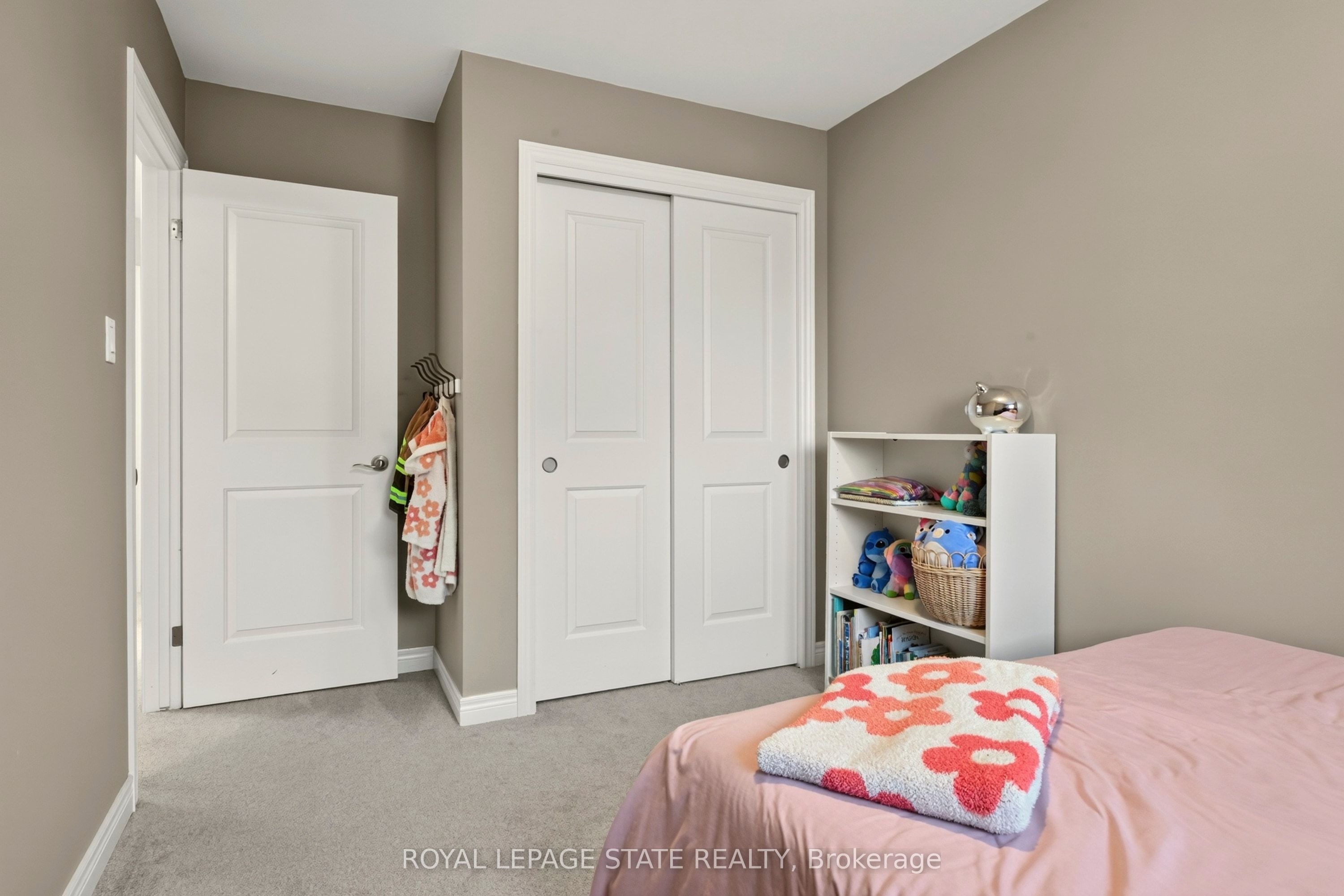 4507 Ivy Gardens Crescent Property Photo 31