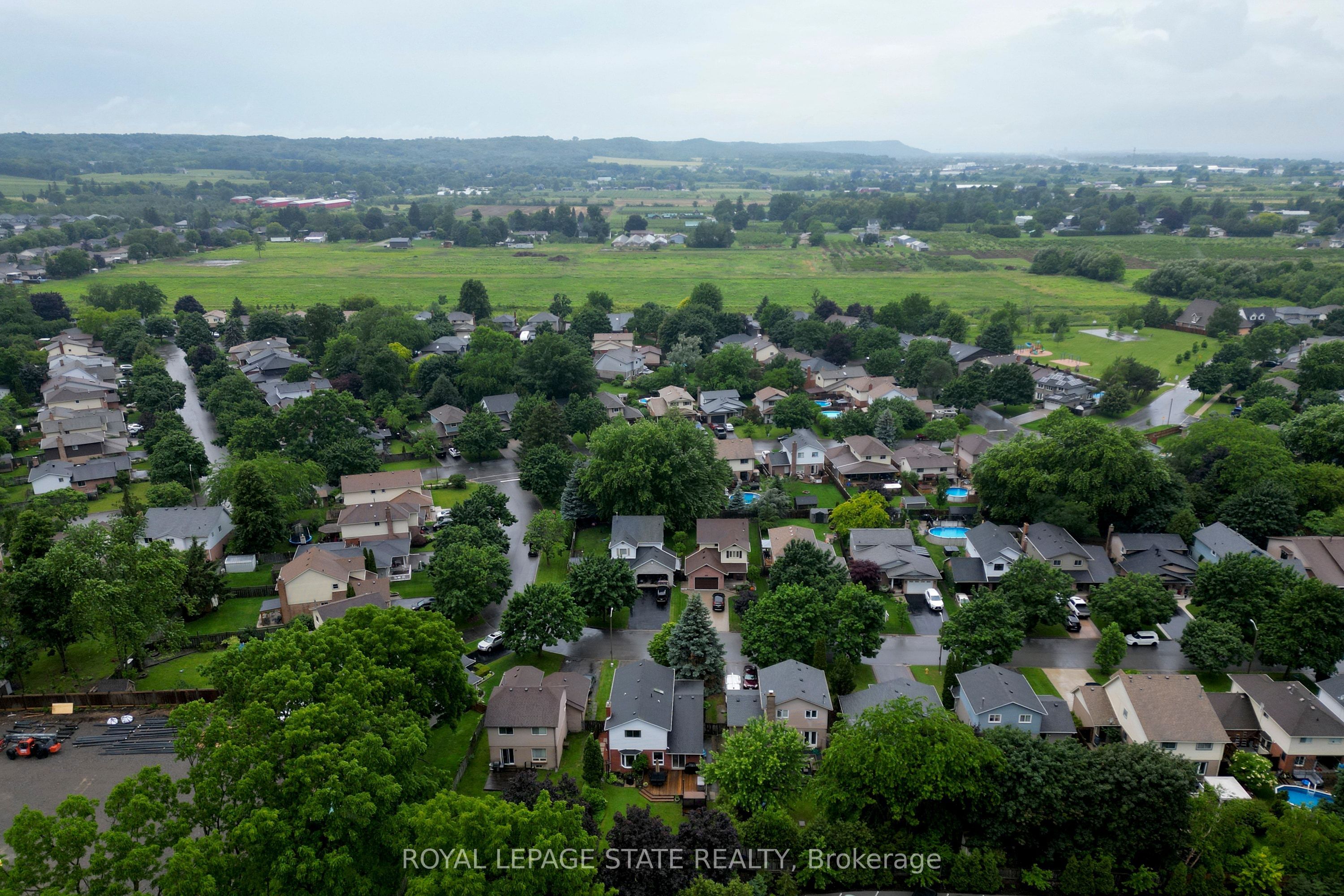 4507 Ivy Gardens Crescent Property Photo 49