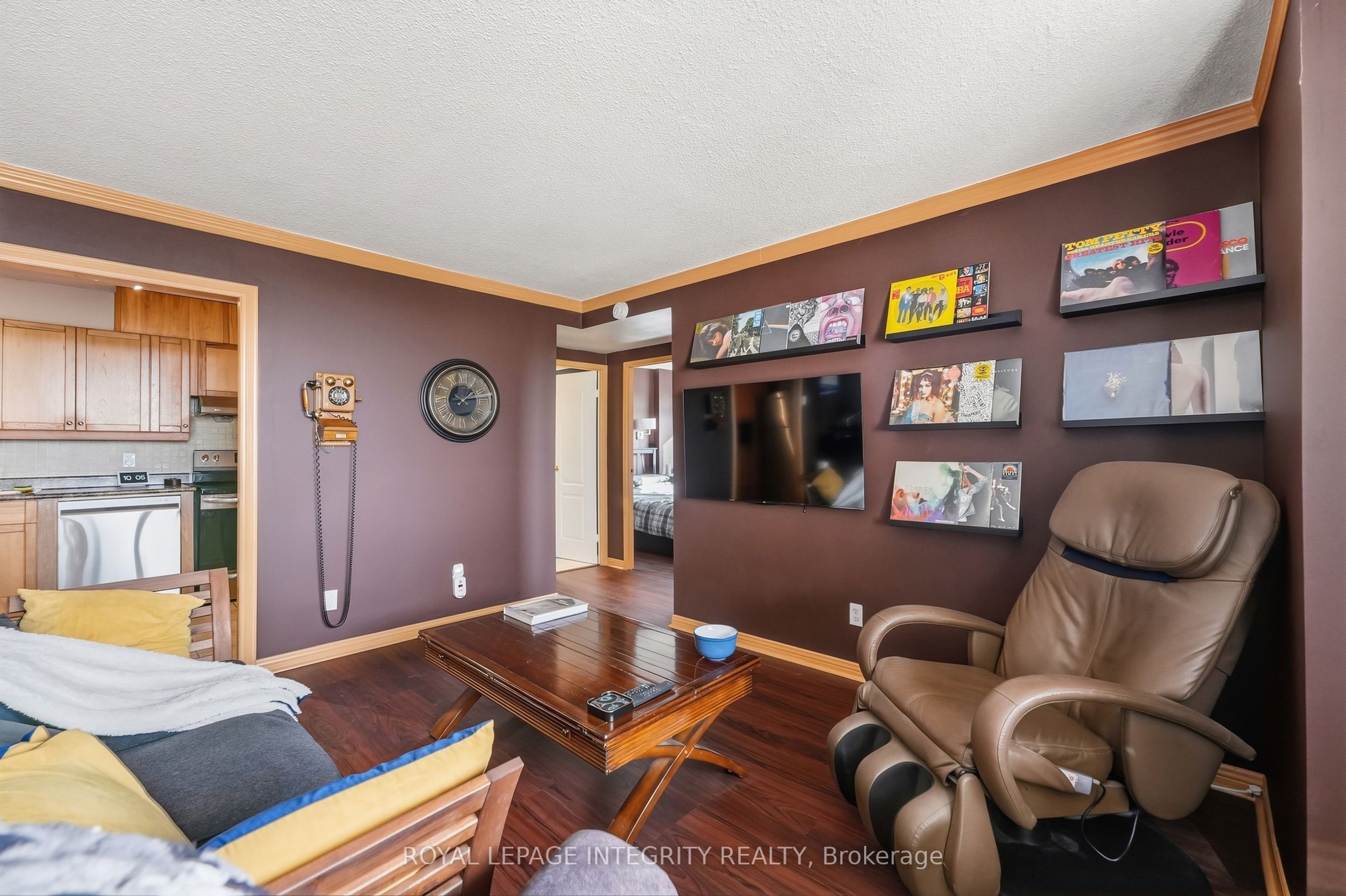 900 Dynes Road 806 Property Photo 16