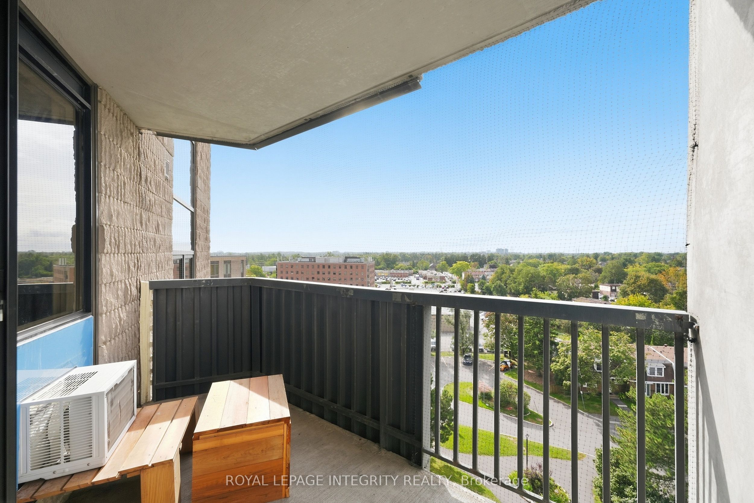 900 Dynes Road 806 Property Photo 24