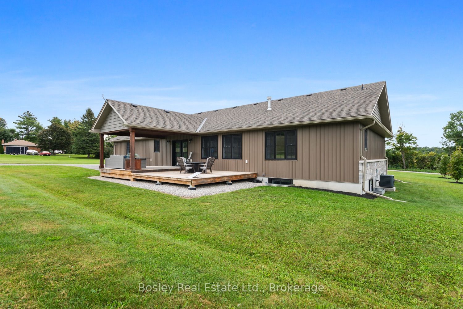 494 Pinegrove Road Property Photo 3