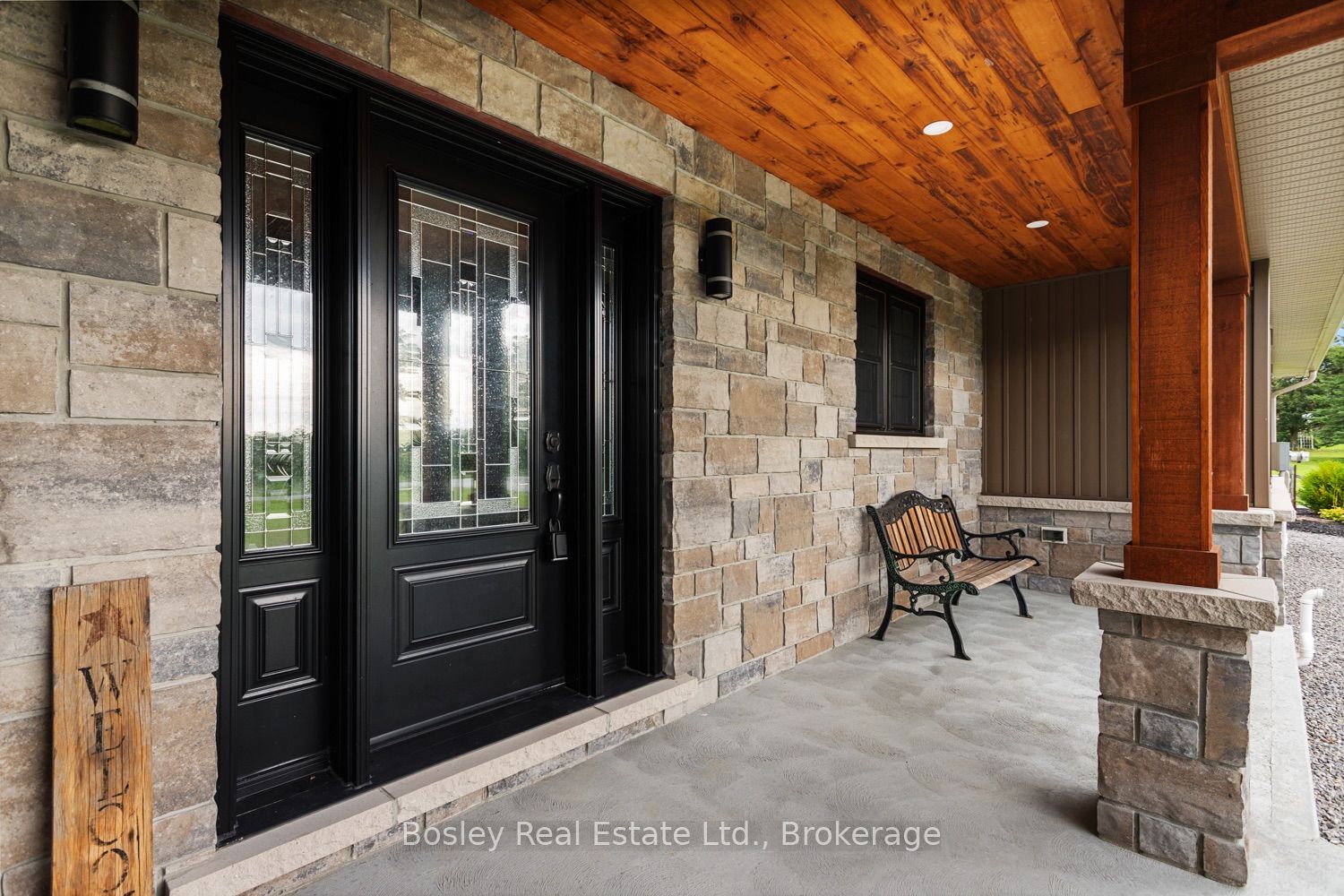 494 Pinegrove Road Property Photo 6