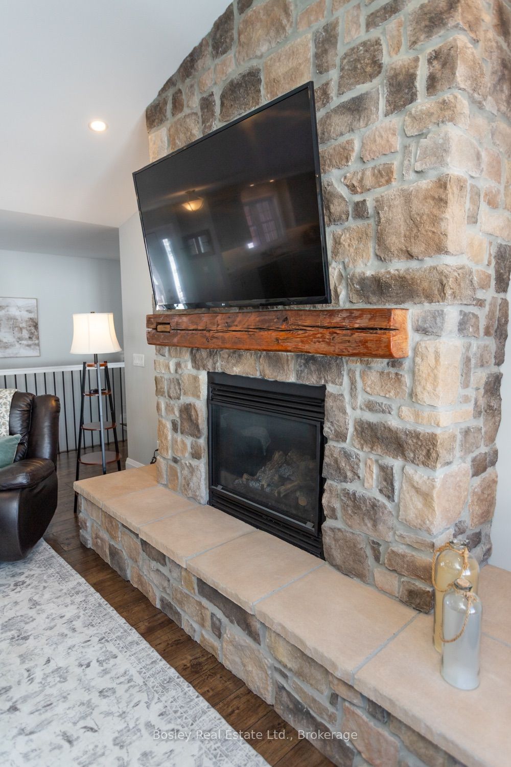 494 Pinegrove Road Property Photo 16