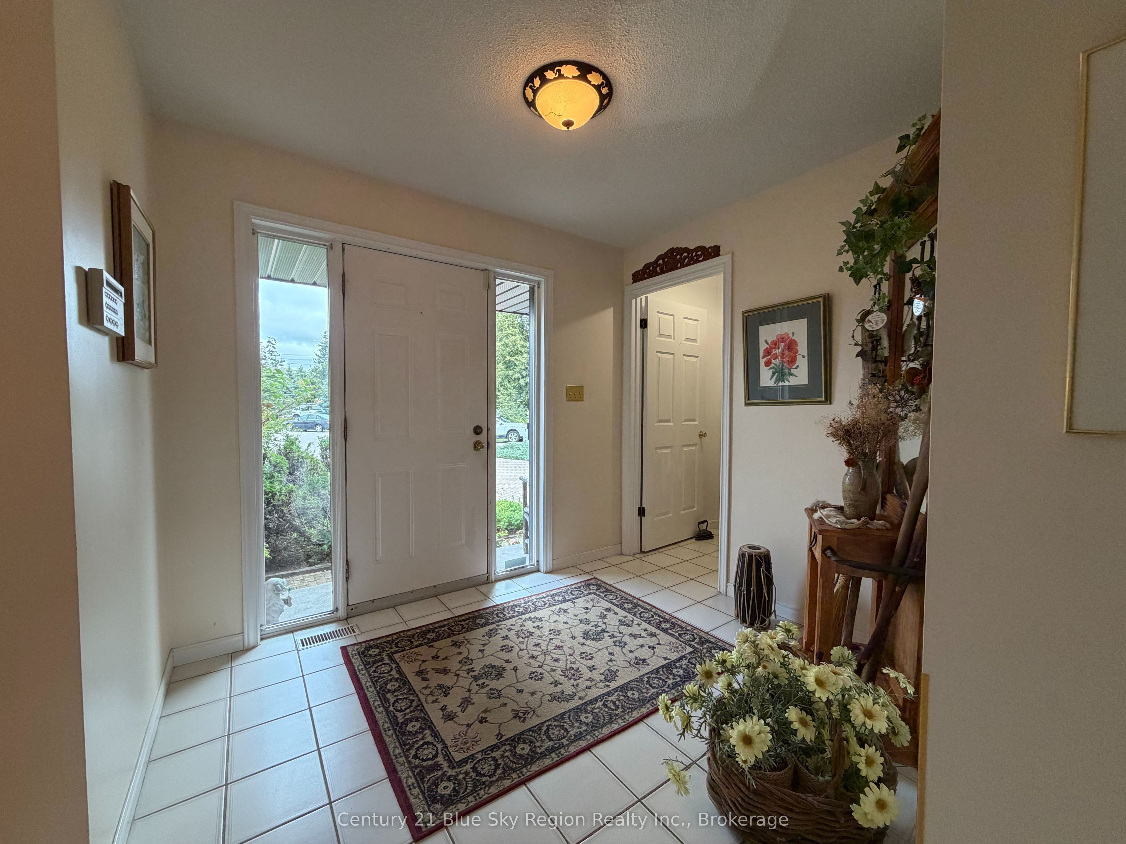 8 Found Court Property Photo 7