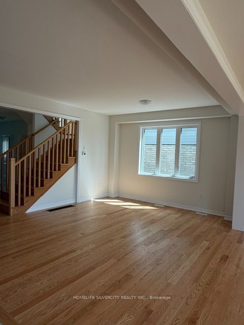 27 Postill Street Property Photo 2