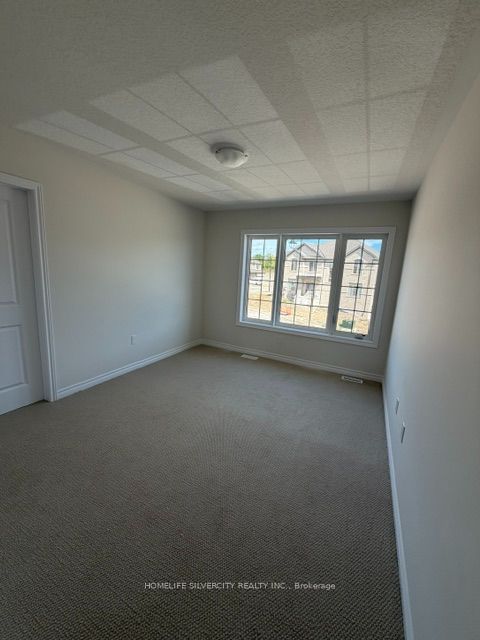 27 Postill Street Property Photo 8