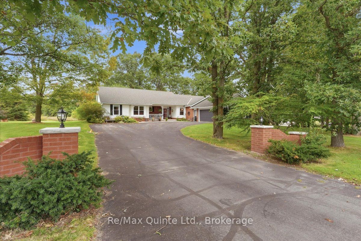 136 Bernard Long Road Property Photo 2