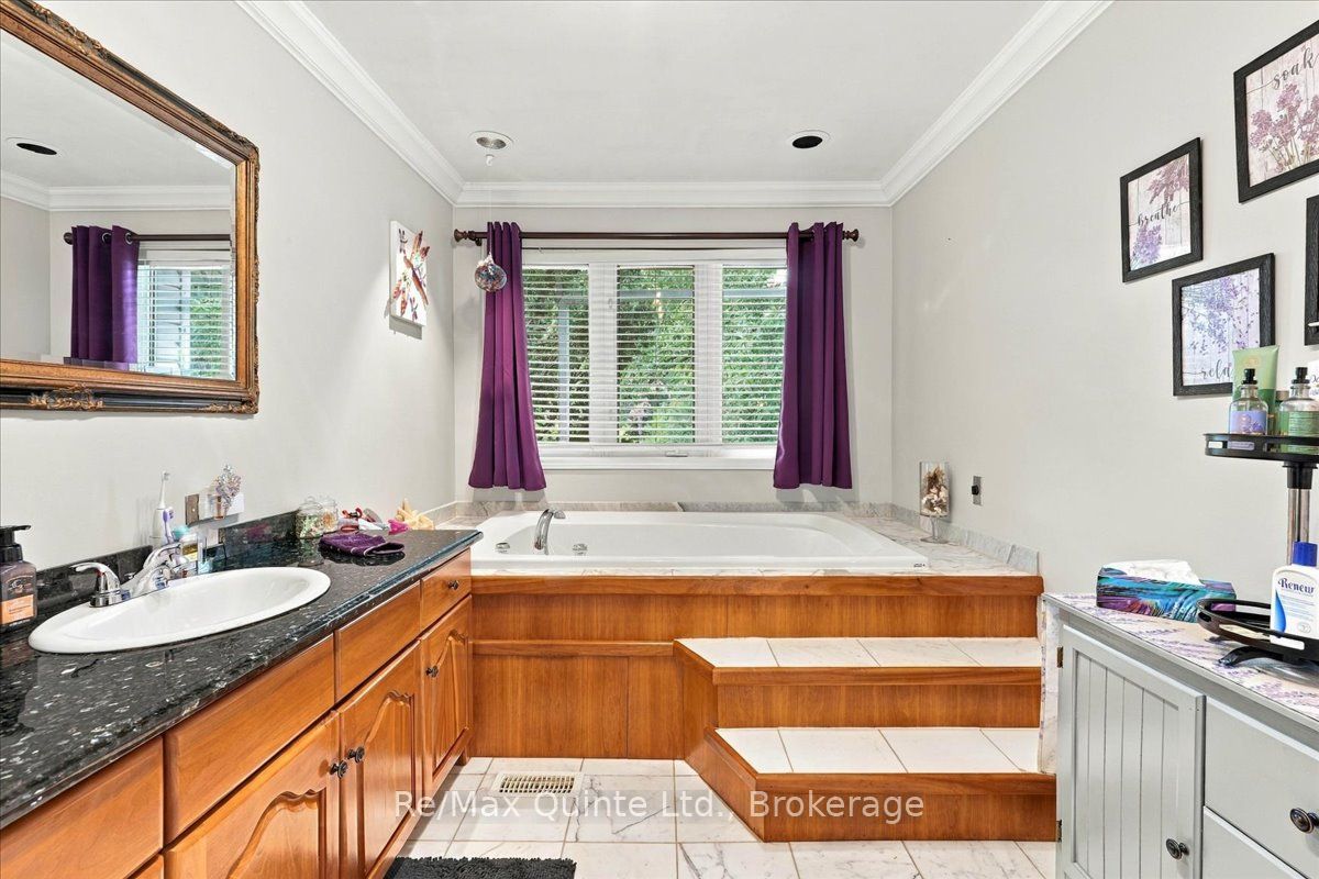 136 Bernard Long Road Property Photo 32