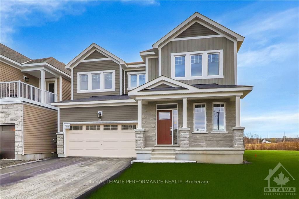 85 HACKAMORE Crescent Property Photo 1