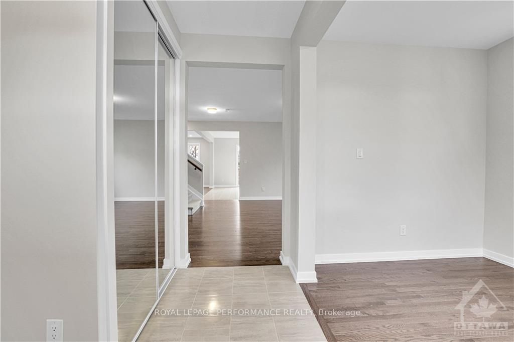 85 Hackamore Crescent Property Photo 3