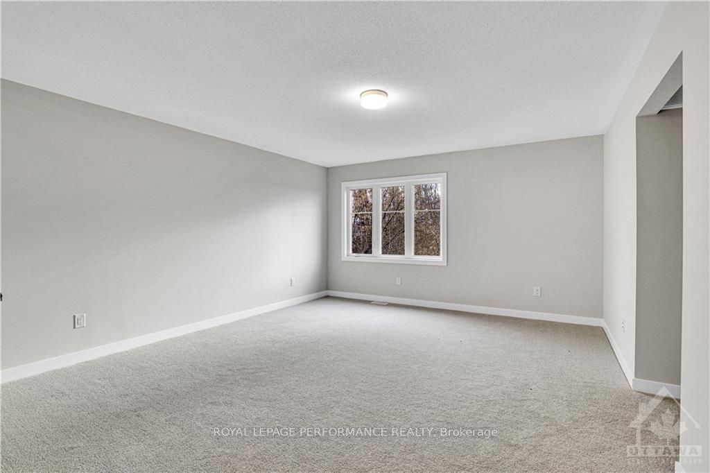 85 Hackamore Crescent Property Photo 16