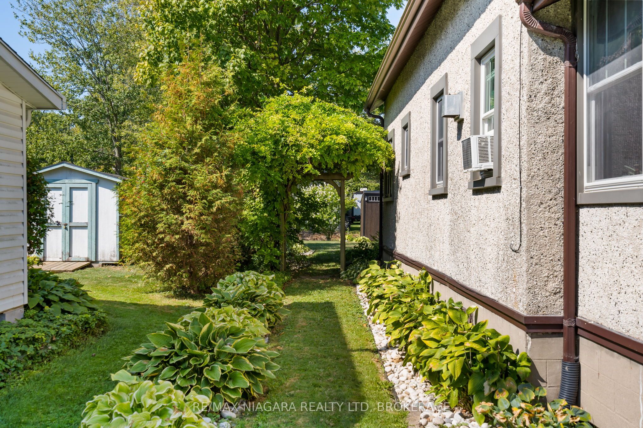 12642 Campbell Road Property Photo 4