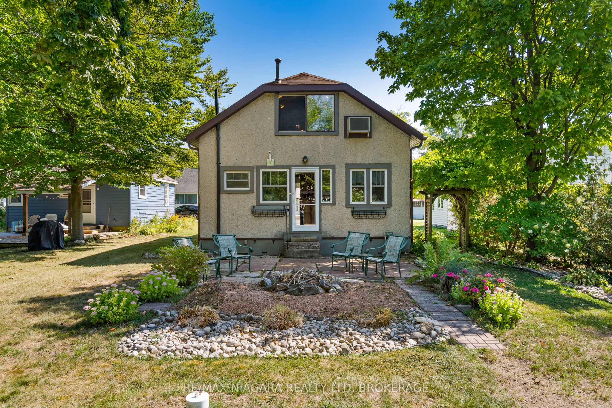12642 Campbell Road Property Photo 7